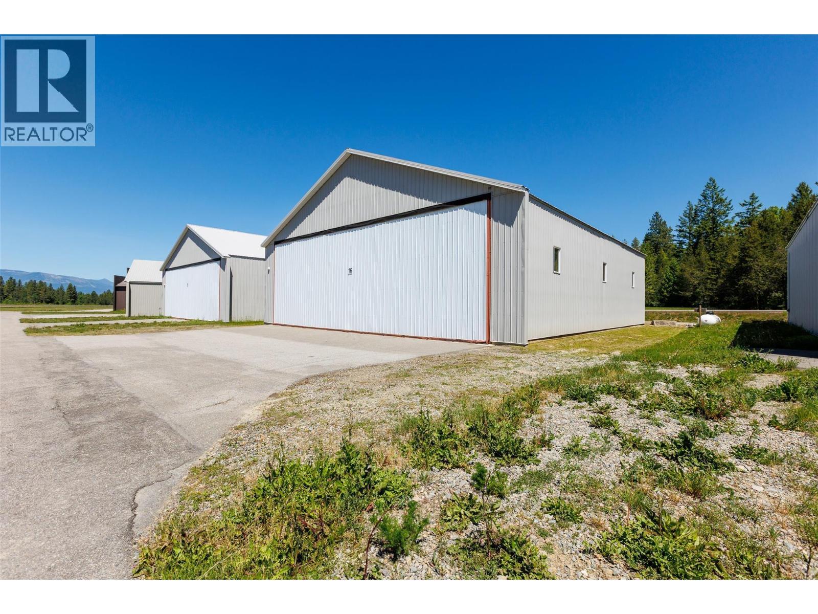 1993a Airport Road Unit# 16, Creston, British Columbia V0B 1G2 - Photo 1 - 10387589