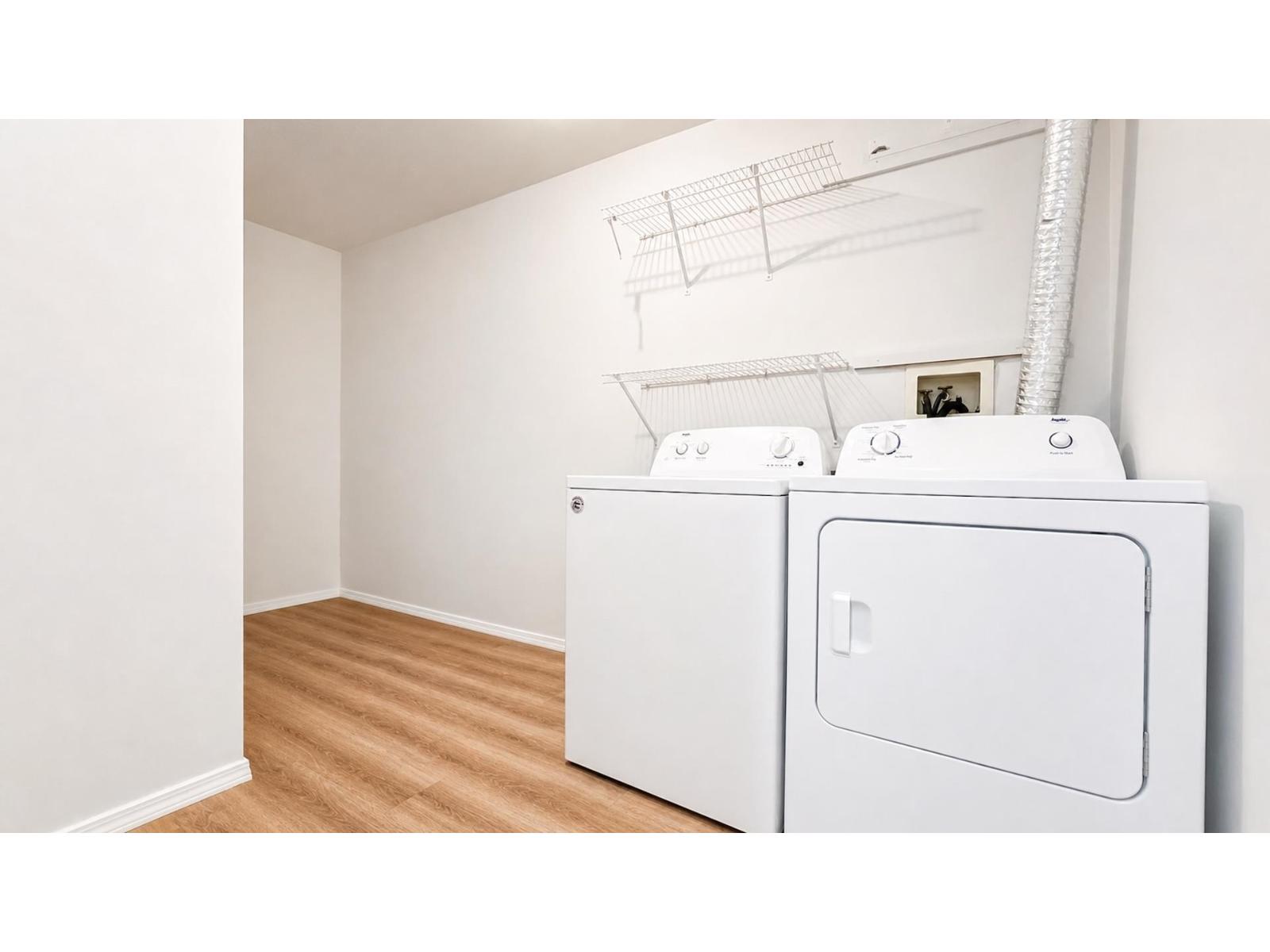 311 9948 151 Street, Surrey, British Columbia  V3R 0V6 - Photo 8 - R3122725