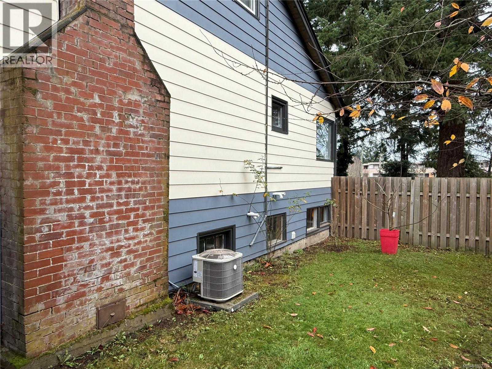 308 Holly Ave, Nanaimo, British Columbia  V9S 3M2 - Photo 49 - 1027792