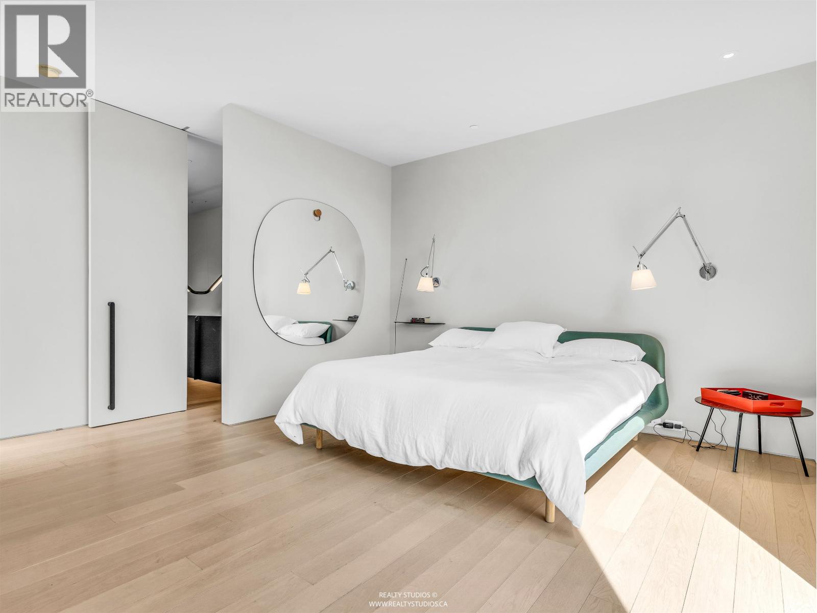 366 W 22nd Avenue, Vancouver, British Columbia  V5Y 2G4 - Photo 19 - R3123922