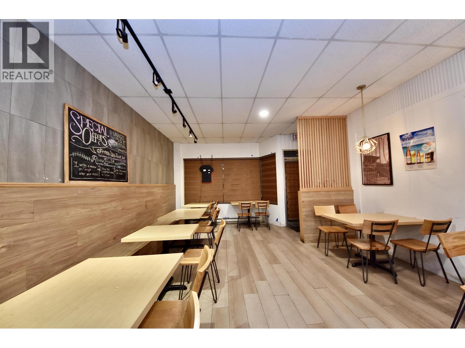 3667 W  Broadway, Vancouver, British Columbia  V6R 2B8 - Photo 3 - C8078775
