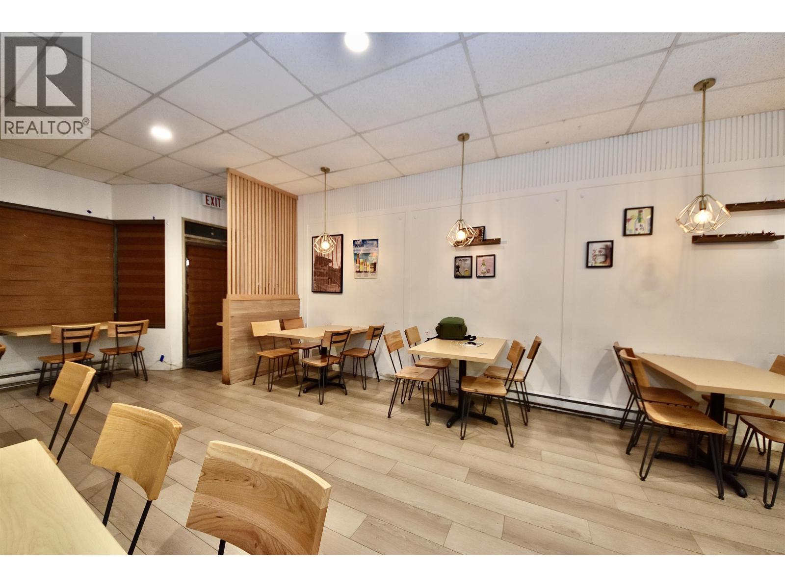 3667 W  Broadway, Vancouver, British Columbia  V6R 2B8 - Photo 5 - C8078775