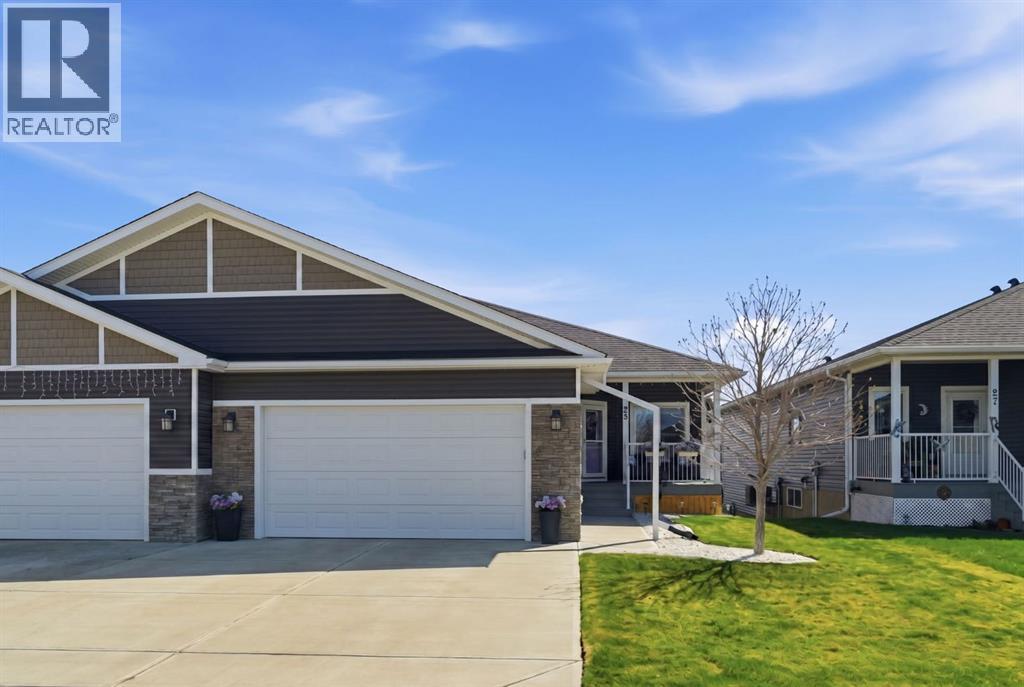25 Stone Garden Drive, Carstairs, Alberta  T0M 0N0 - Photo 2 - A2309993