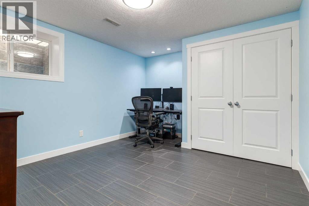5001 30 Avenue SW, Calgary, Alberta  T3E 6P9 - Photo 18 - A2284644