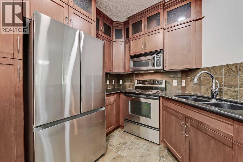 120, 20 Discovery Ridge Close SW, Calgary, Alberta  T3H 5X4 - Photo 7 - A2311052