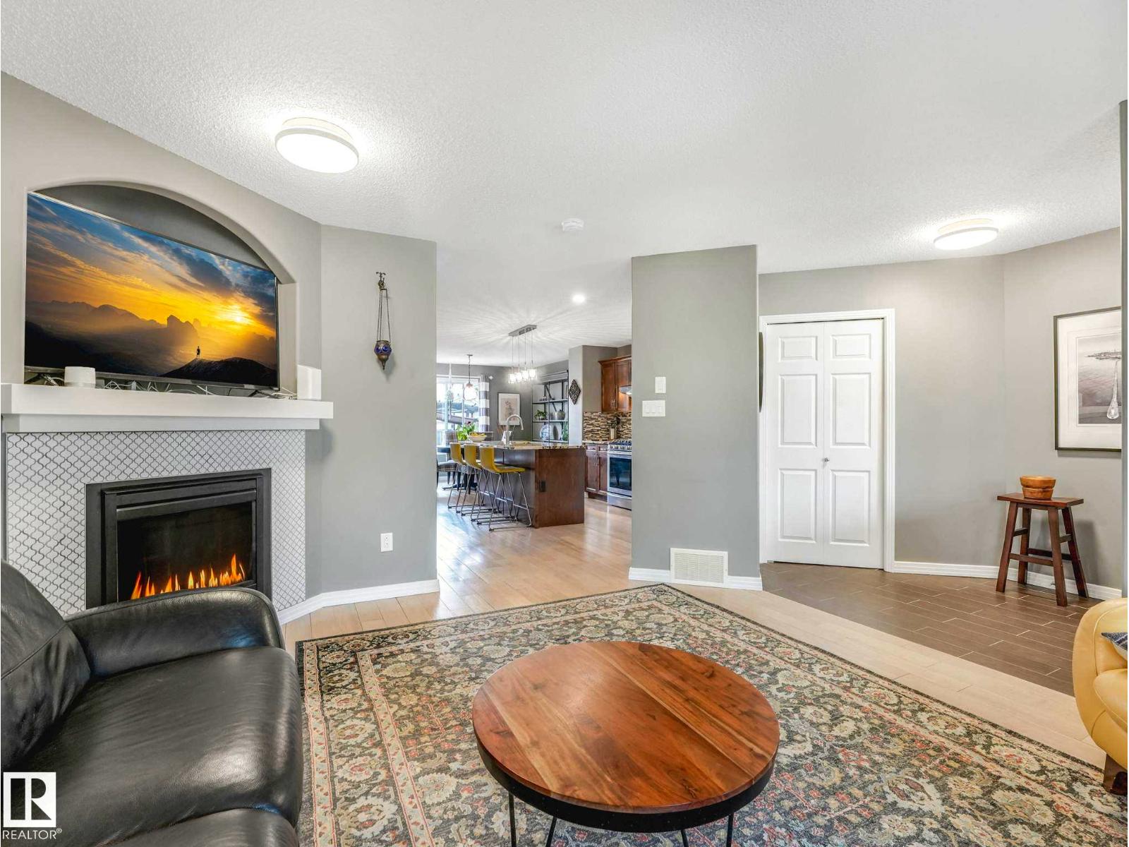 9818 103 Av, Morinville, Alberta  T8R 1V9 - Photo 12 - E4487813