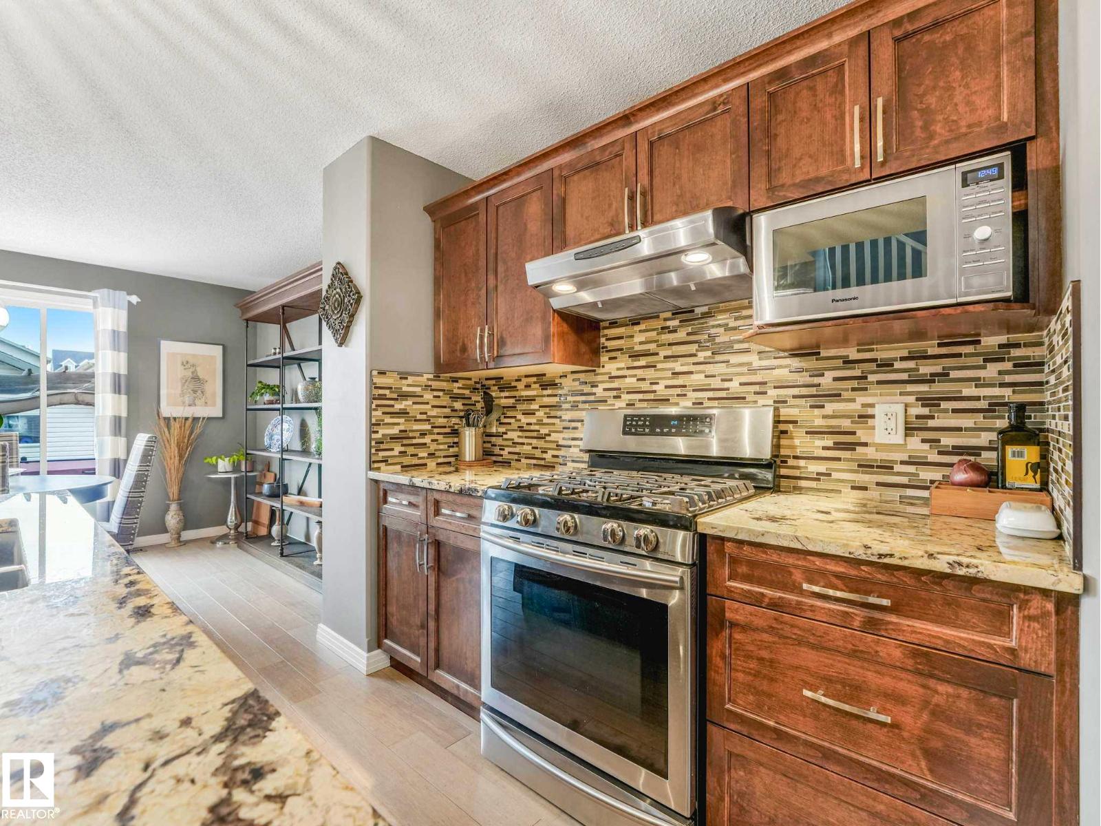 9818 103 Av, Morinville, Alberta  T8R 1V9 - Photo 20 - E4487813