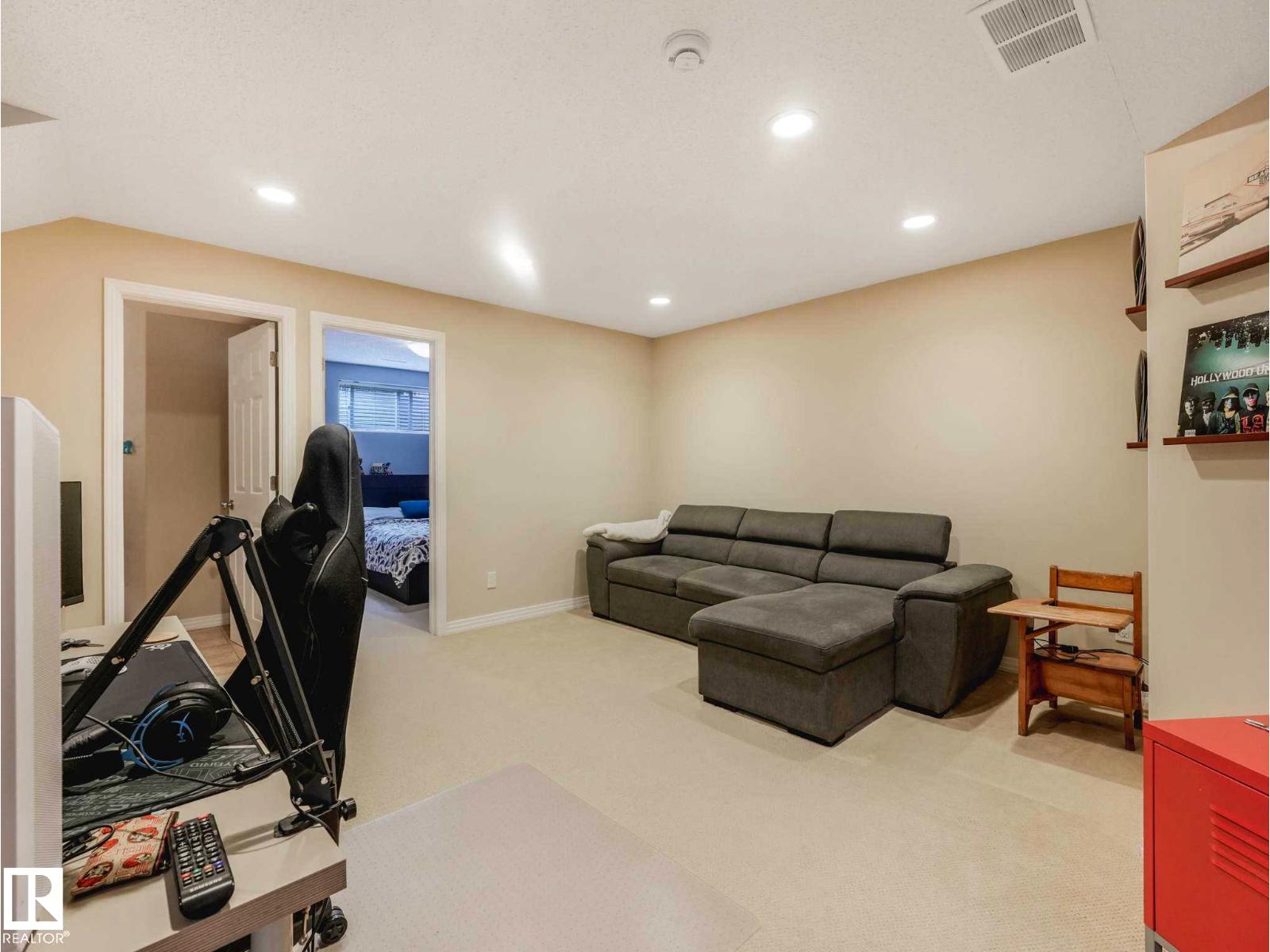 9818 103 Av, Morinville, Alberta  T8R 1V9 - Photo 52 - E4487813