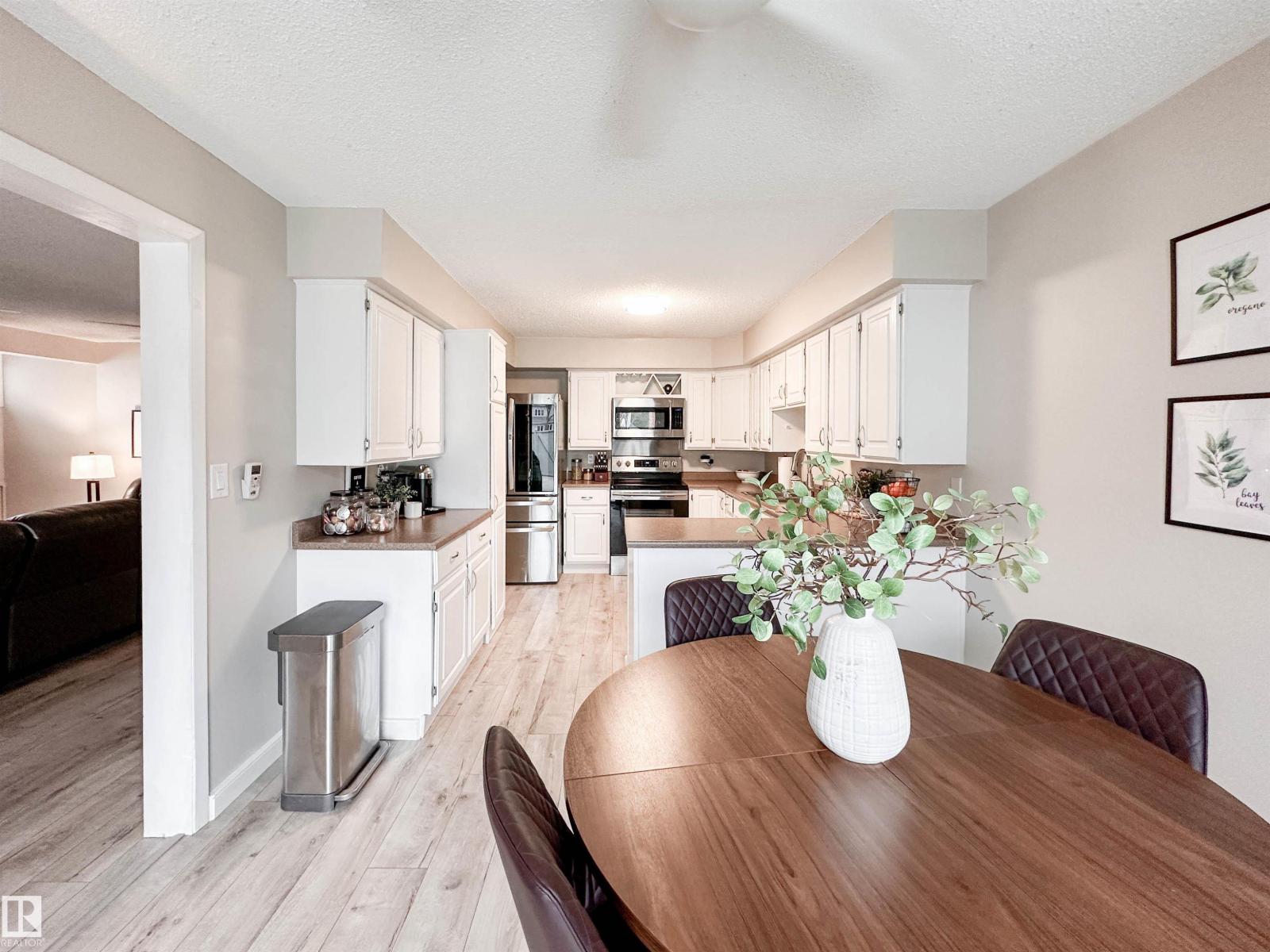 8 Whiteoaks Es, St. Albert, Alberta  T8N 3M2 - Photo 15 - E4487815