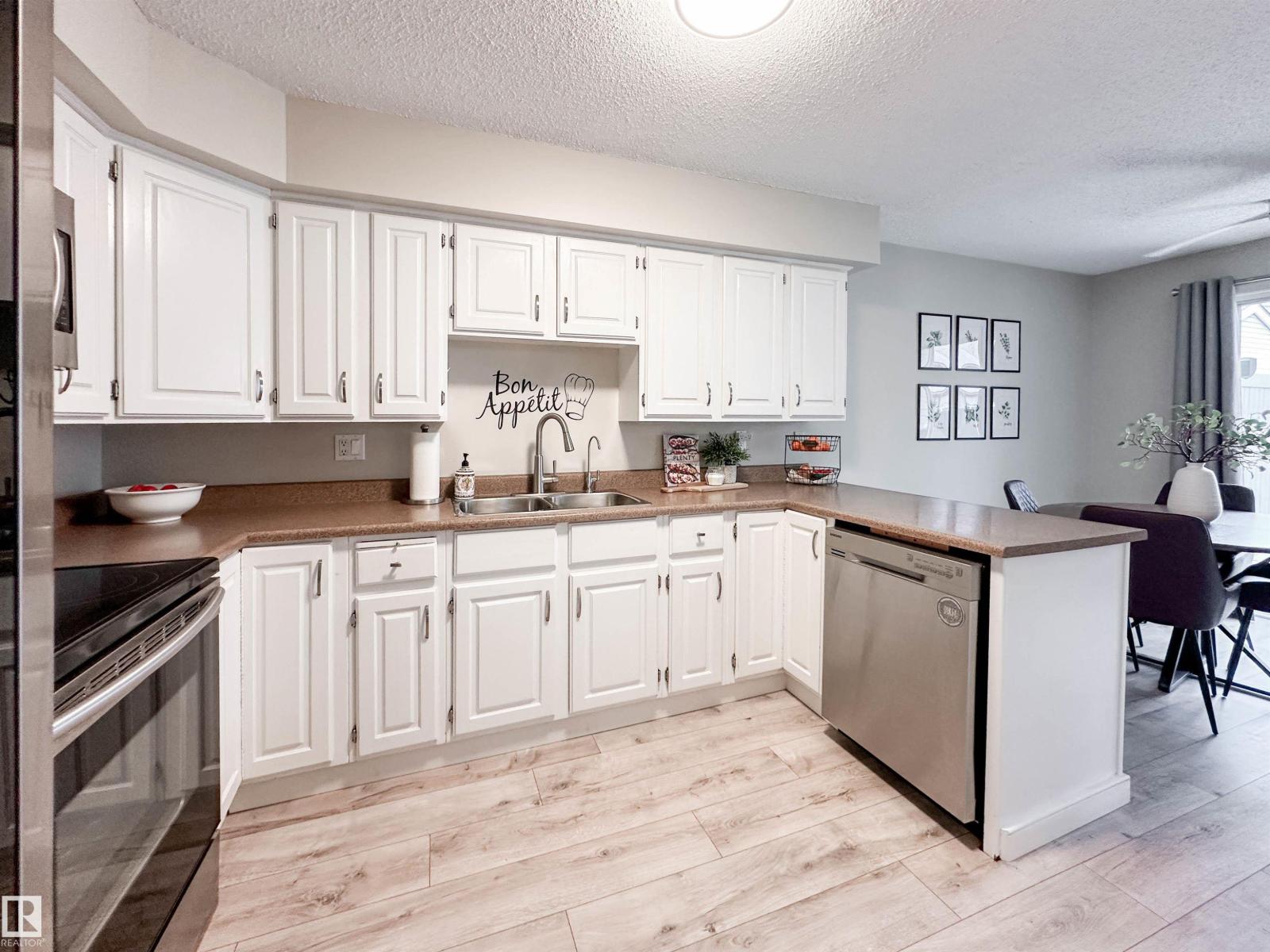 8 Whiteoaks Es, St. Albert, Alberta  T8N 3M2 - Photo 6 - E4487815