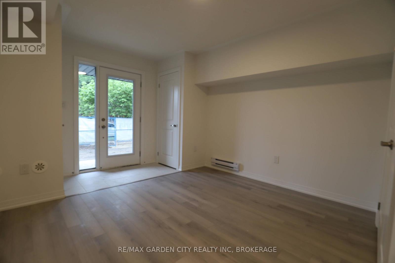 12 Sidney Rose Common, St. Catharines, Ontario  L2T 0B3 - Photo 14 - X13130742