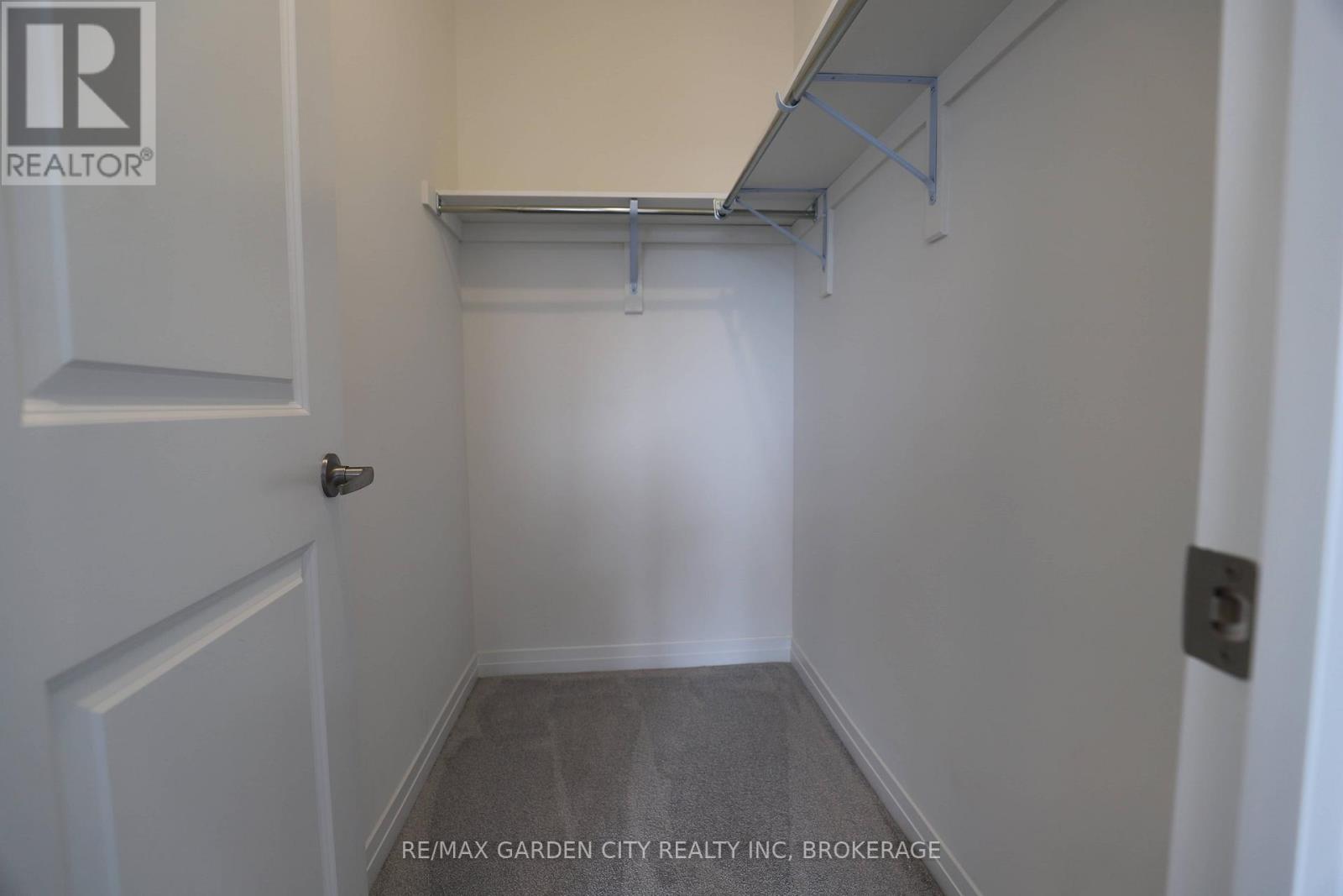 12 Sidney Rose Common, St. Catharines, Ontario  L2T 0B3 - Photo 3 - X13130742