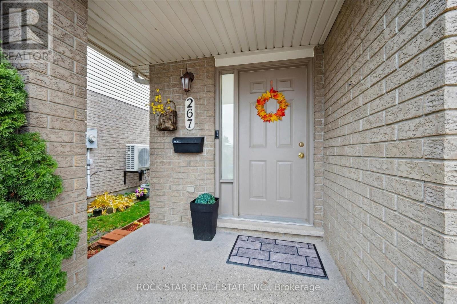 267 Grey Fox Drive, Kitchener, Ontario  N2E 3N8 - Photo 2 - X13066214