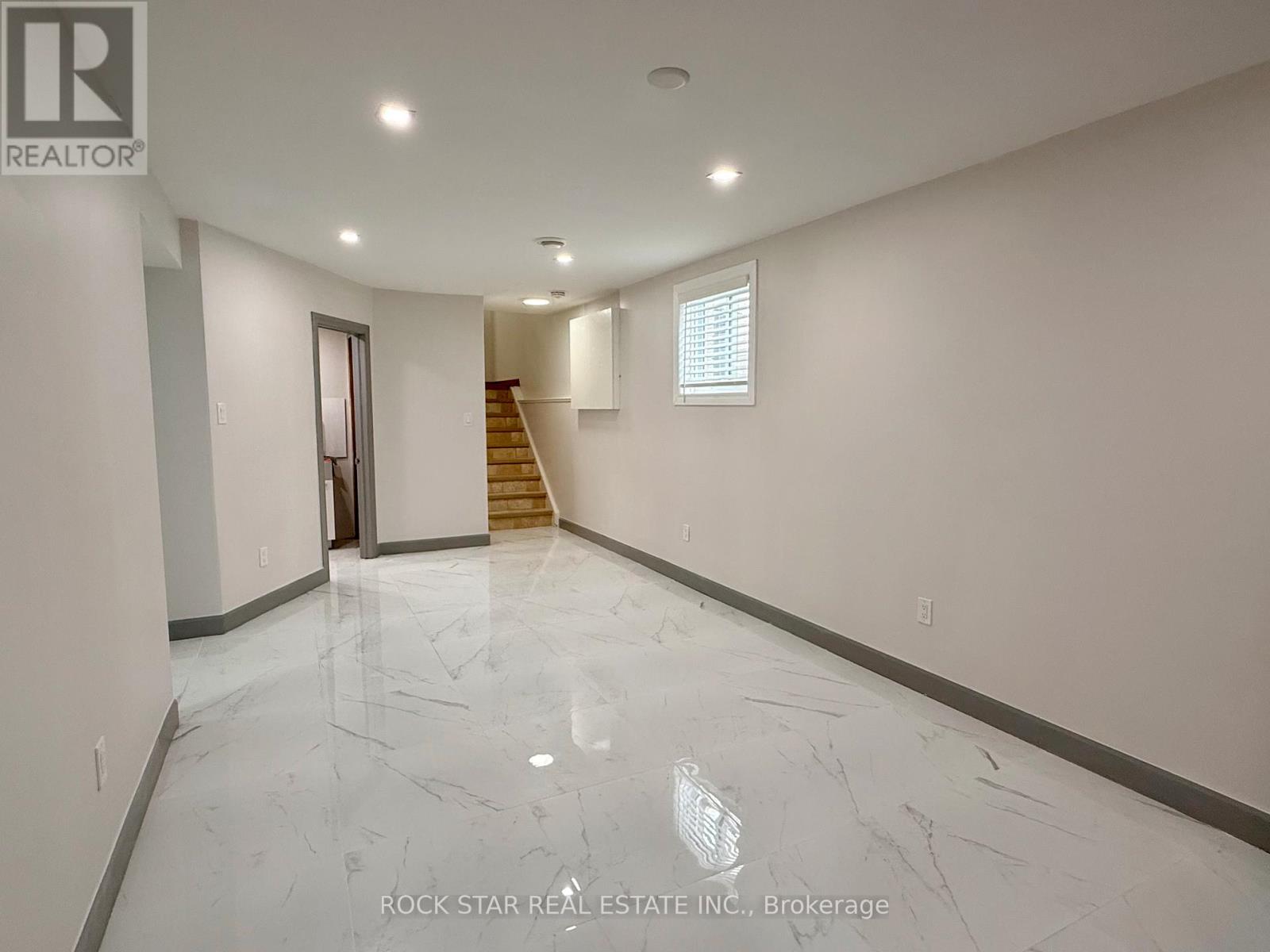 267 Grey Fox Drive, Kitchener, Ontario  N2E 3N8 - Photo 25 - X13066214