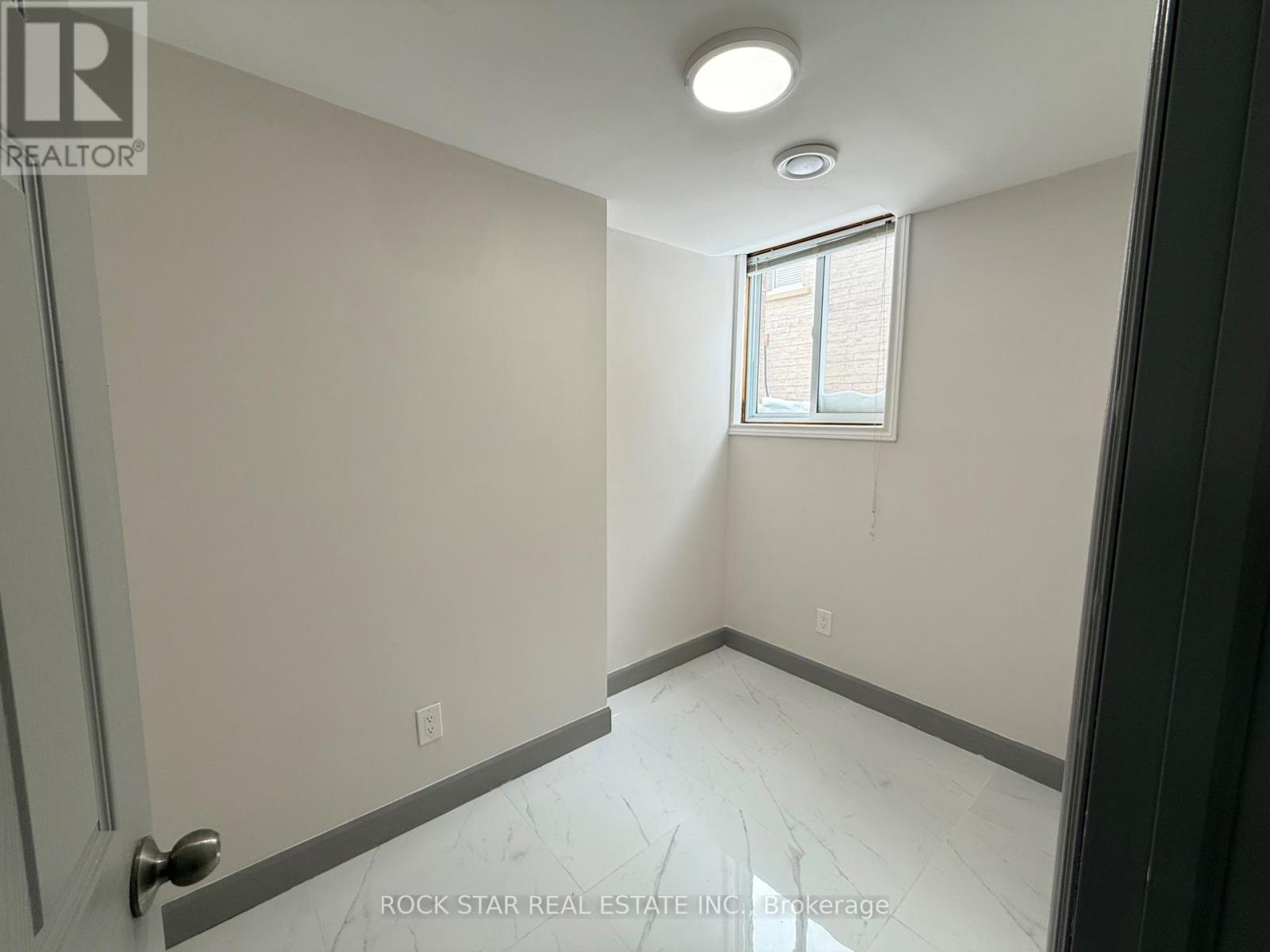 267 Grey Fox Drive, Kitchener, Ontario  N2E 3N8 - Photo 27 - X13066214