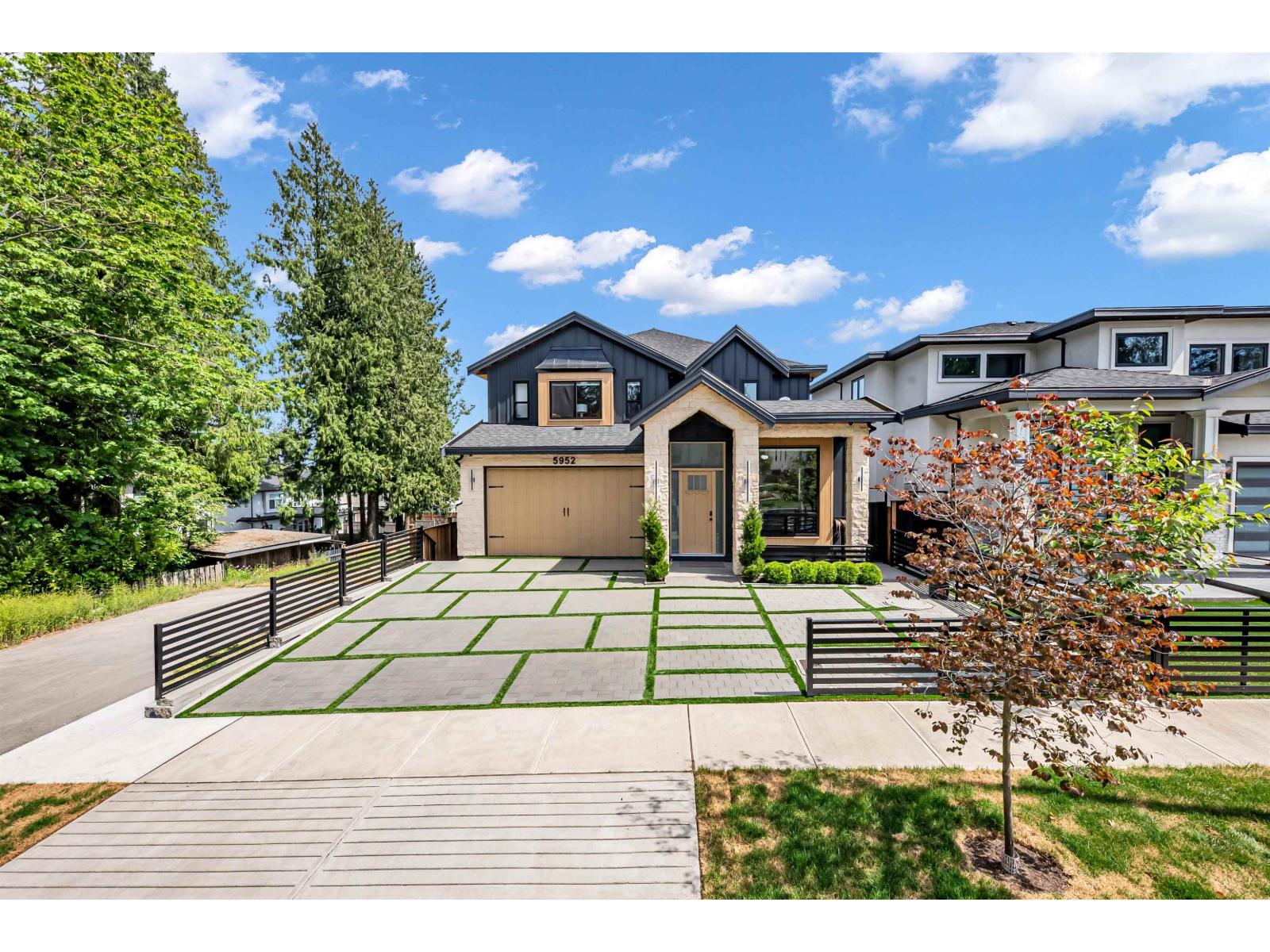 5952 136a Street, Surrey, British Columbia  V3X 3K8 - Photo 6 - R3123646