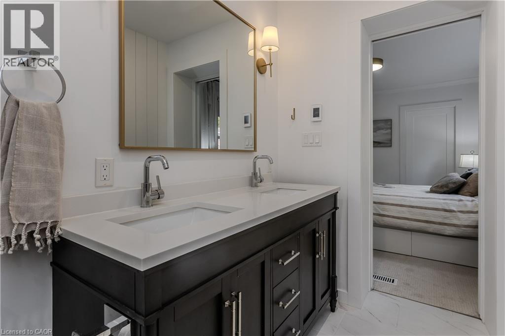 333 St Paul Street, Burlington, Ontario  L7R 3K2 - Photo 15 - 40829565