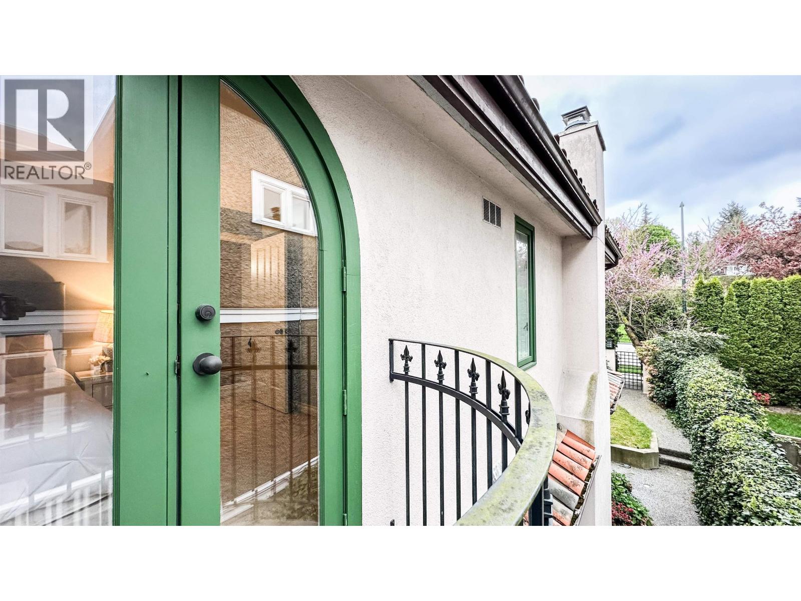 1737 W 16th Avenue, Vancouver, British Columbia  V6J 2L9 - Photo 38 - R3117521