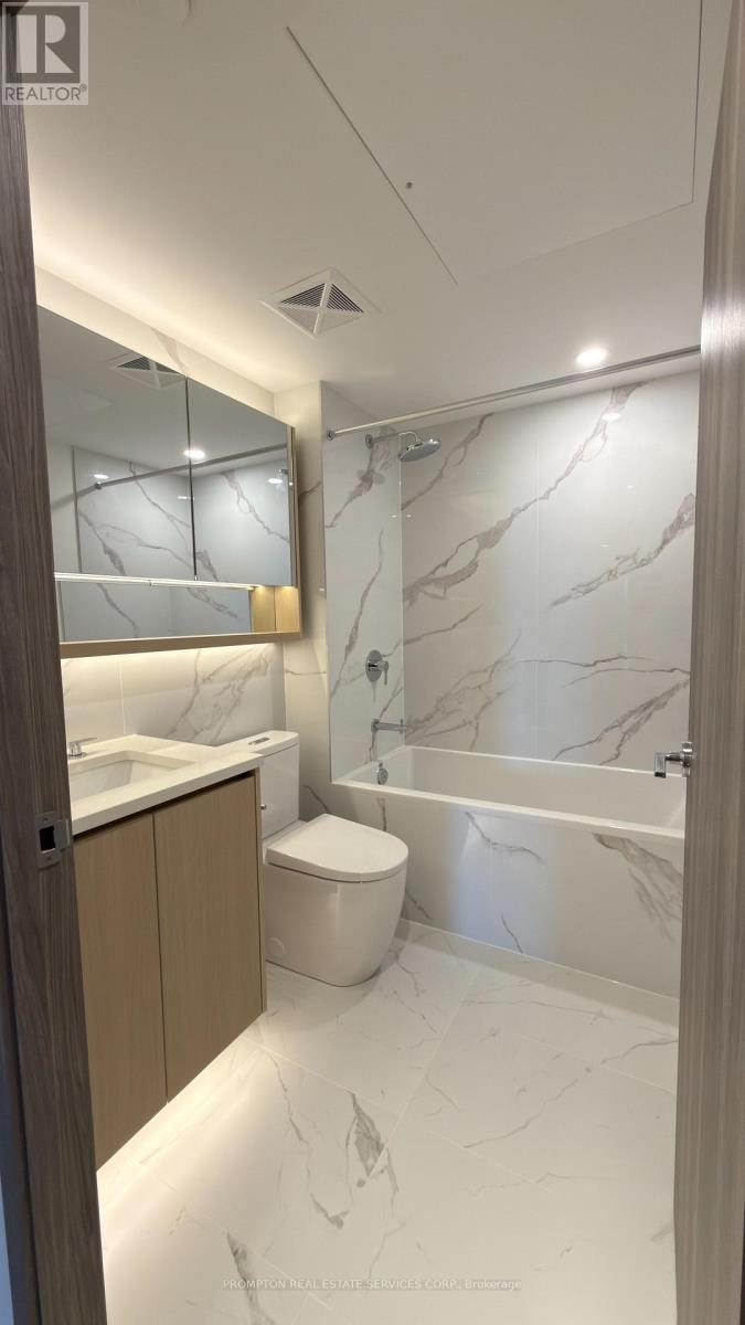747 - 68 Esther Shiner Boulevard, Toronto, Ontario  M2K 0J6 - Photo 2 - C13104748