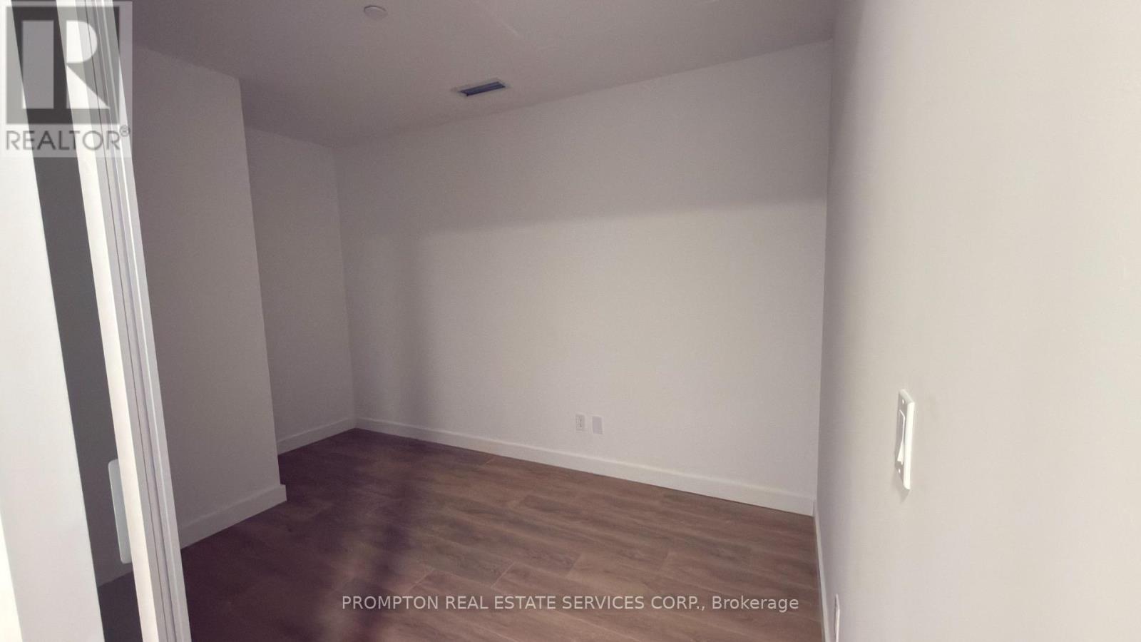 747 - 68 Esther Shiner Boulevard, Toronto, Ontario  M2K 0J6 - Photo 3 - C13104748