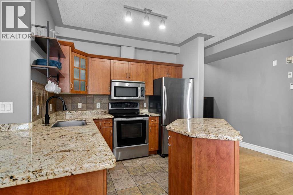 105, 10033 166 Street NW, Edmonton, Alberta  T5K 2X5 - Photo 10 - A2306861