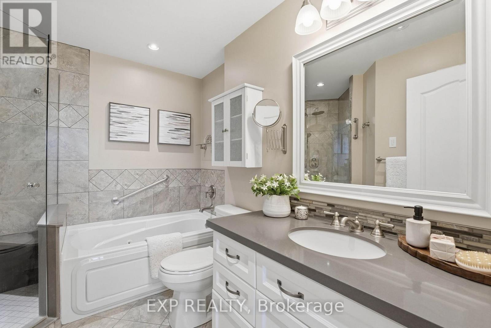 905 - 2 Toronto Street, Barrie (City Centre), Ontario L4N 9R2 - Photo 20 - S13130766