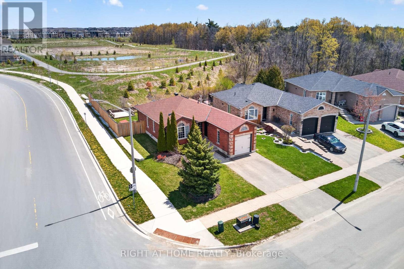 61 Seline Crescent, Barrie (Painswick South), Ontario  L4N 5V6 - Photo 31 - S13130784