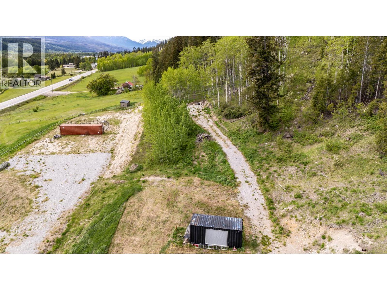 3657 95 Highway, Parson, British Columbia  V0A 1H4 - Photo 37 - 10387446