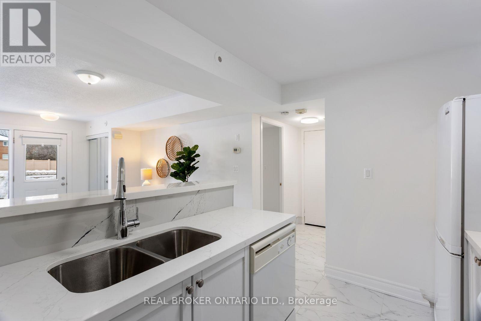 67 - 4620 Guildwood Way, Mississauga, Ontario  L5R 4H4 - Photo 19 - W13130700