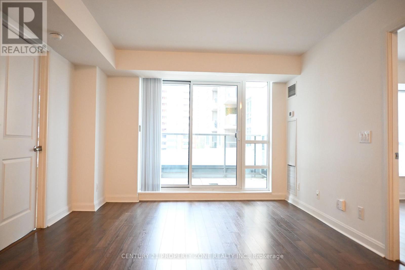 503 - 1 Michael Power Place, Toronto, Ontario  M9A 0A1 - Photo 4 - W13130750