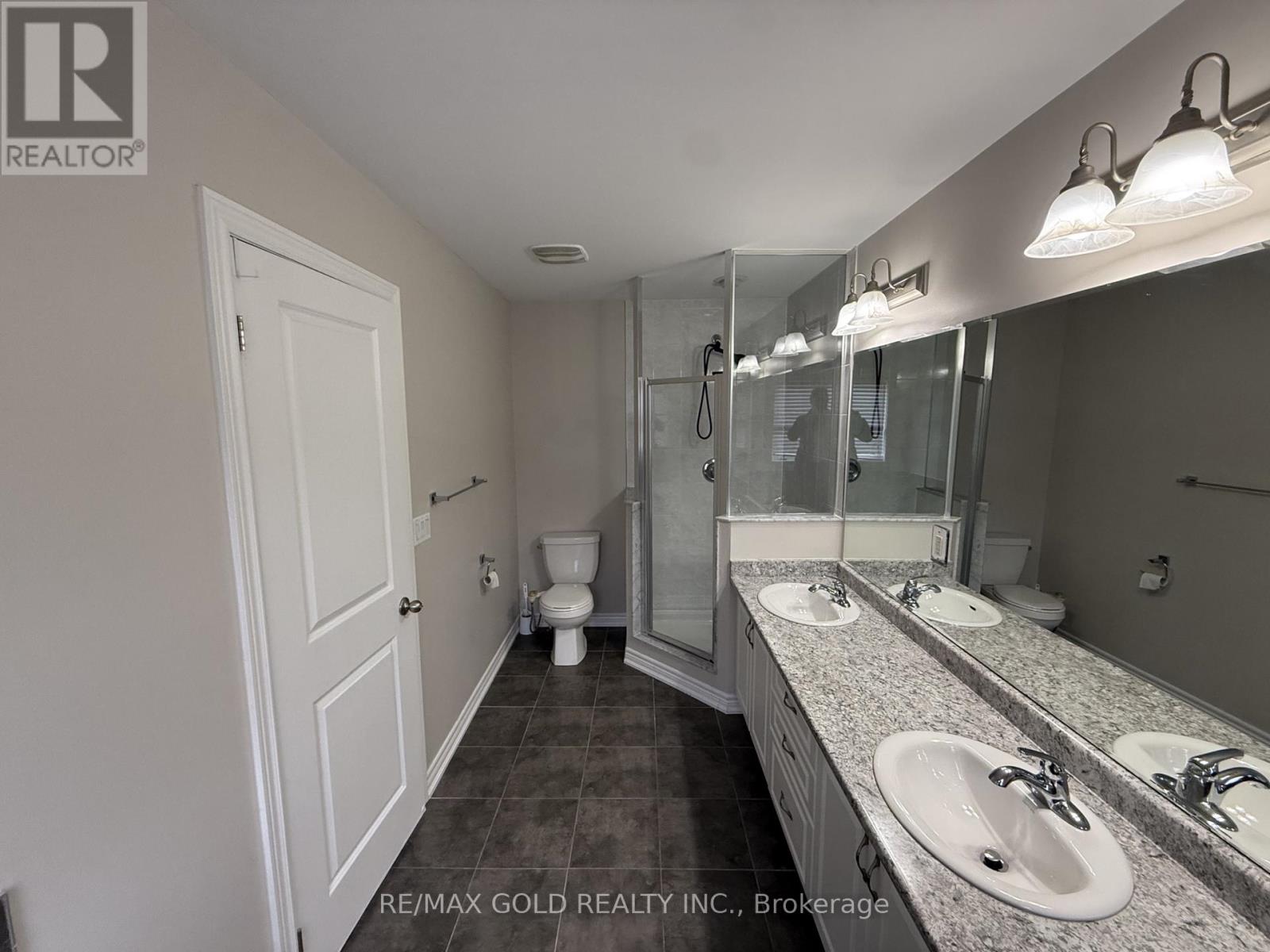 6 Pearman Crescent, Brampton (Northwest Brampton), Ontario  L7A 4Y9 - Photo 13 - W13130770