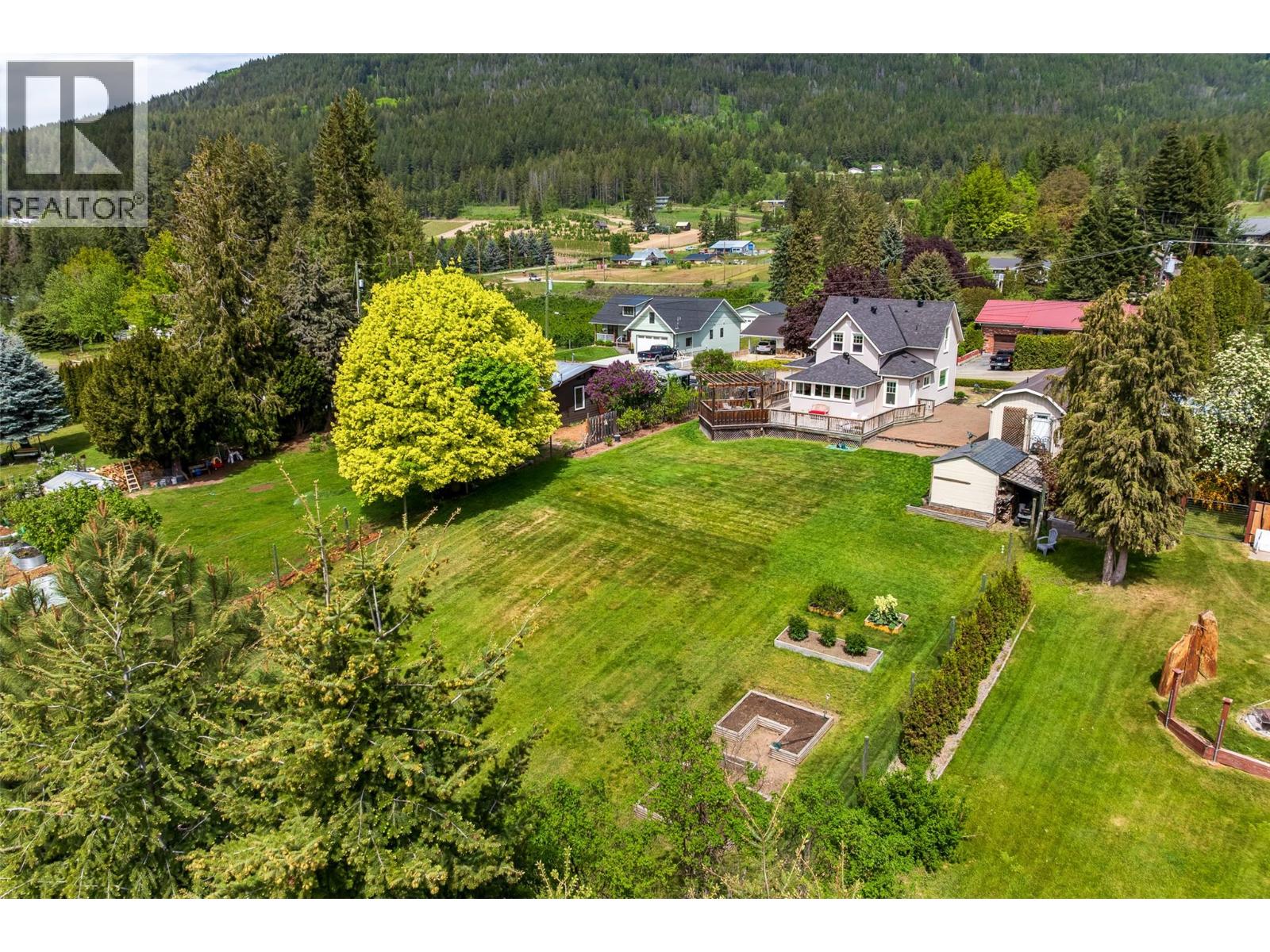 3609 Masuch Road, Creston, British Columbia V0B 1G1 - Photo 75 - 10387415