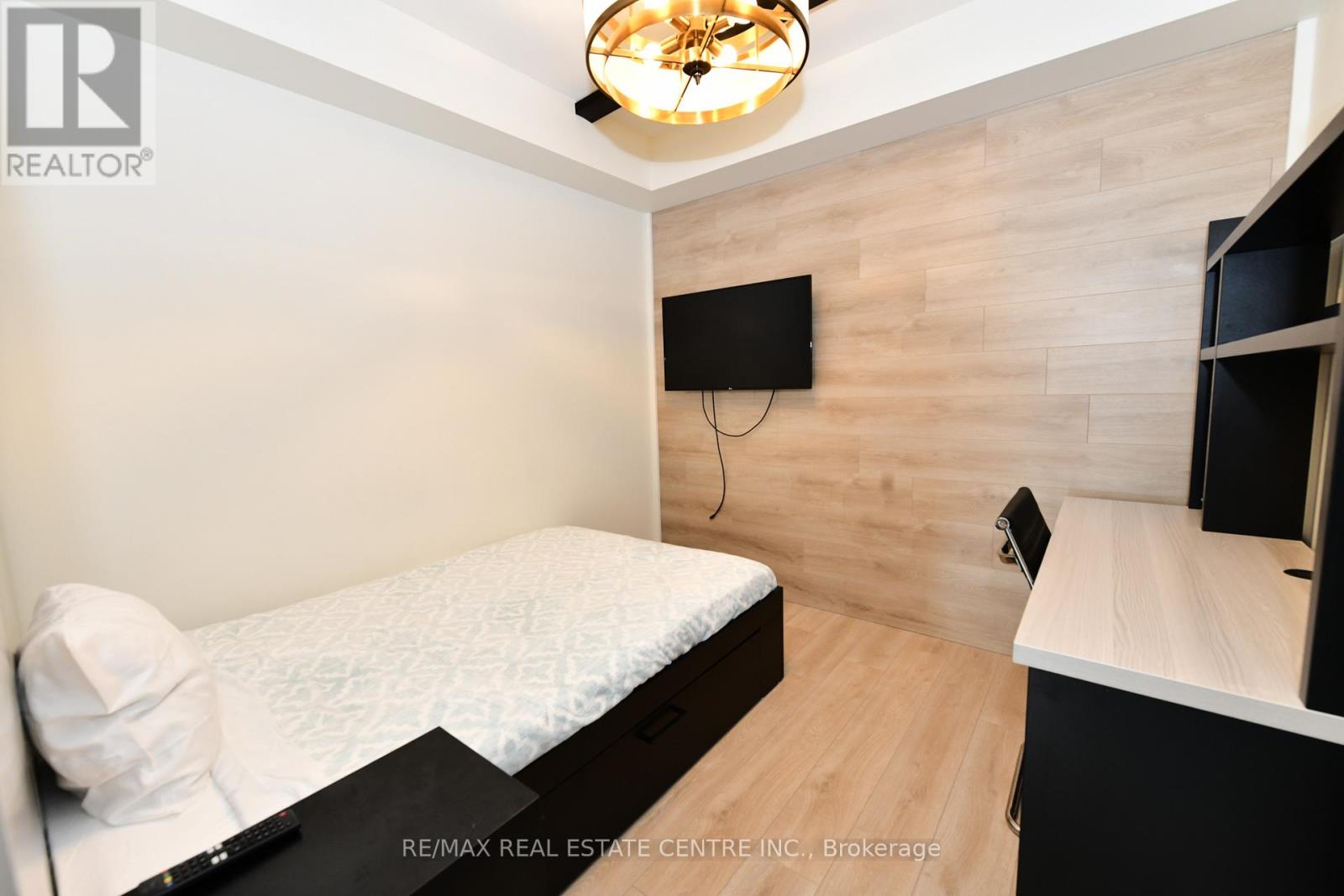 736 - 145 Columbia Street W, Waterloo, Ontario  N2L 3L2 - Photo 6 - X13130712