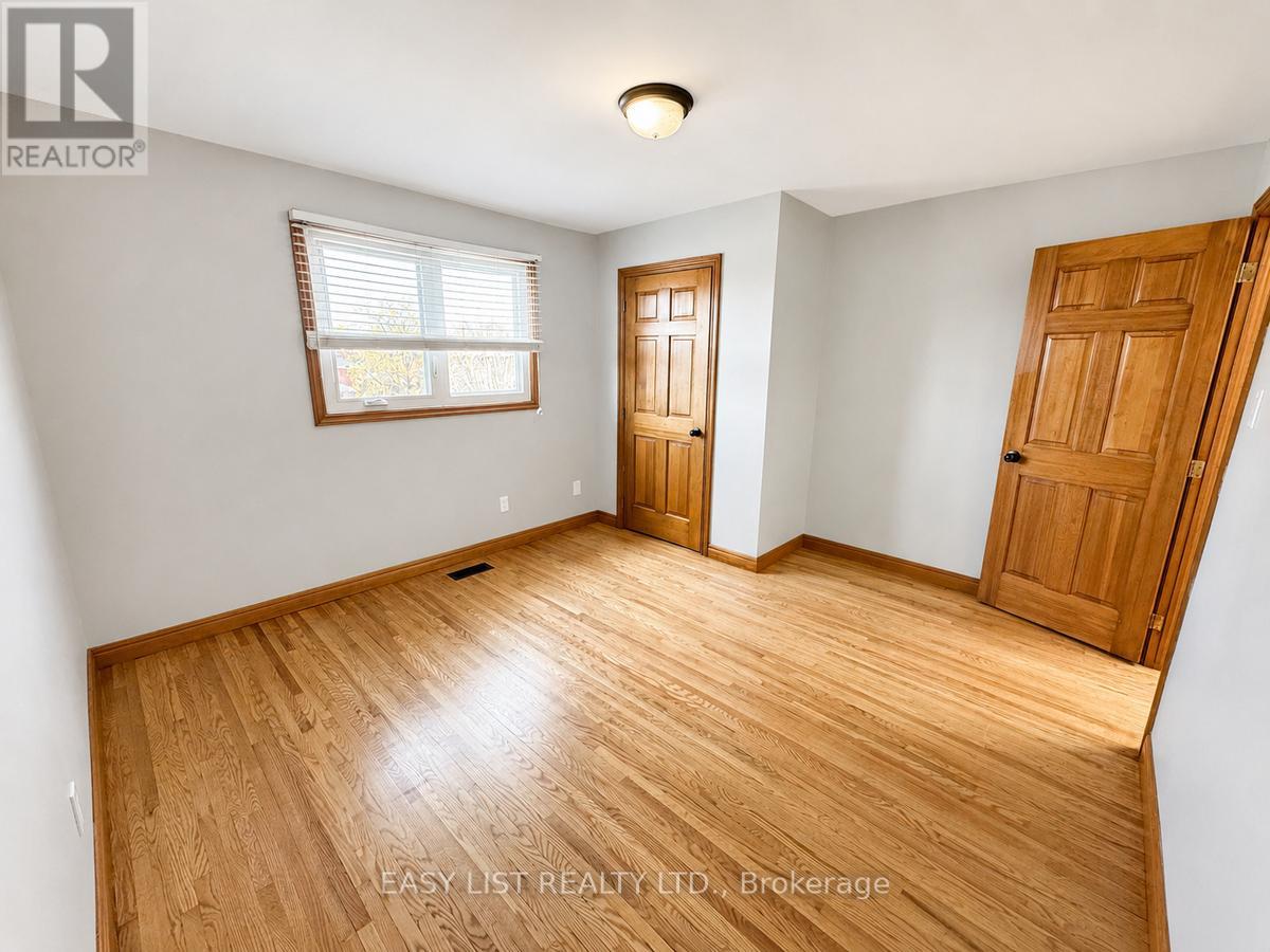 75 Courtland Avenue, Hamilton, Ontario  L9B 1X6 - Photo 19 - X13130790