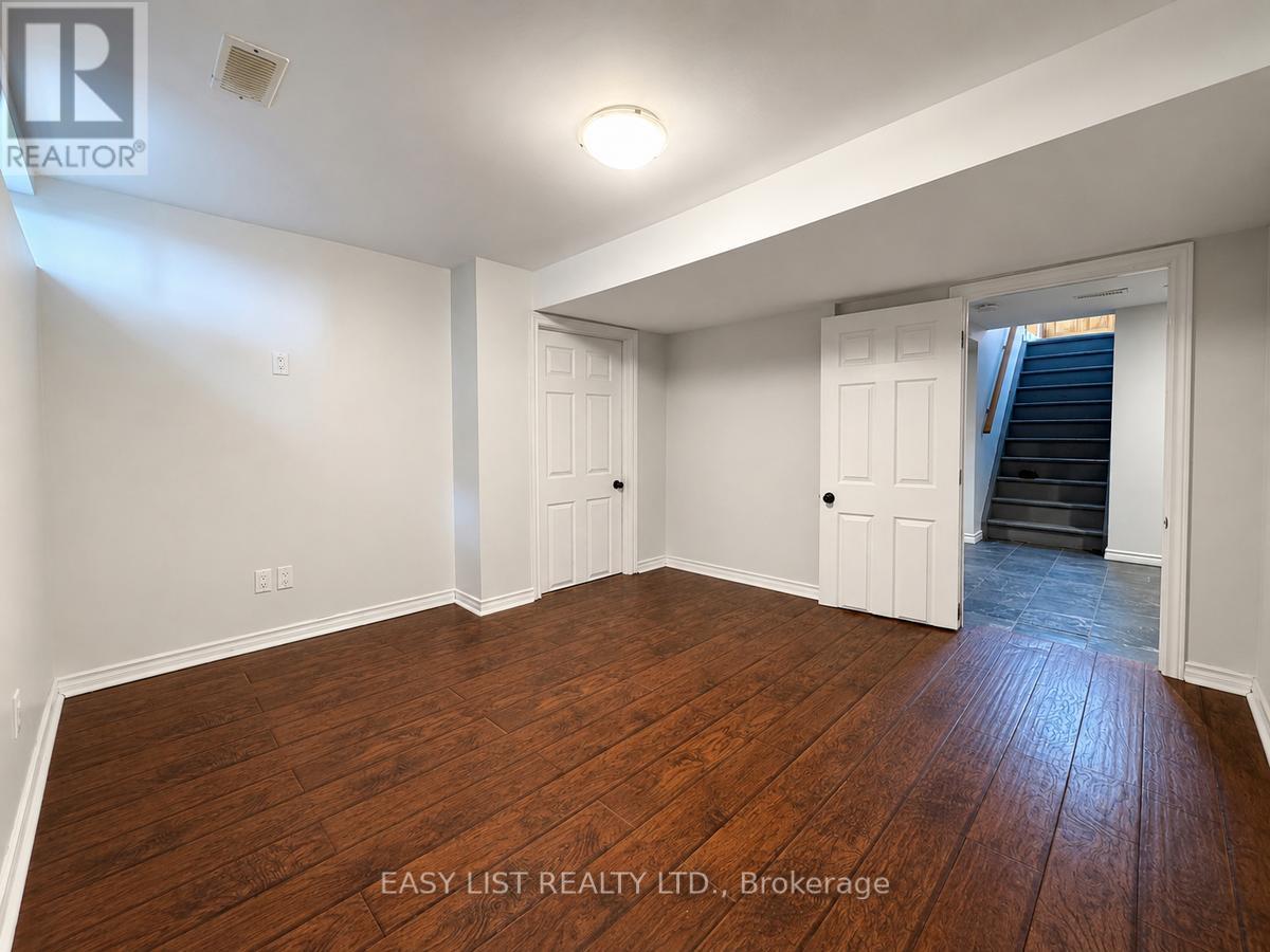 75 Courtland Avenue, Hamilton, Ontario  L9B 1X6 - Photo 28 - X13130790