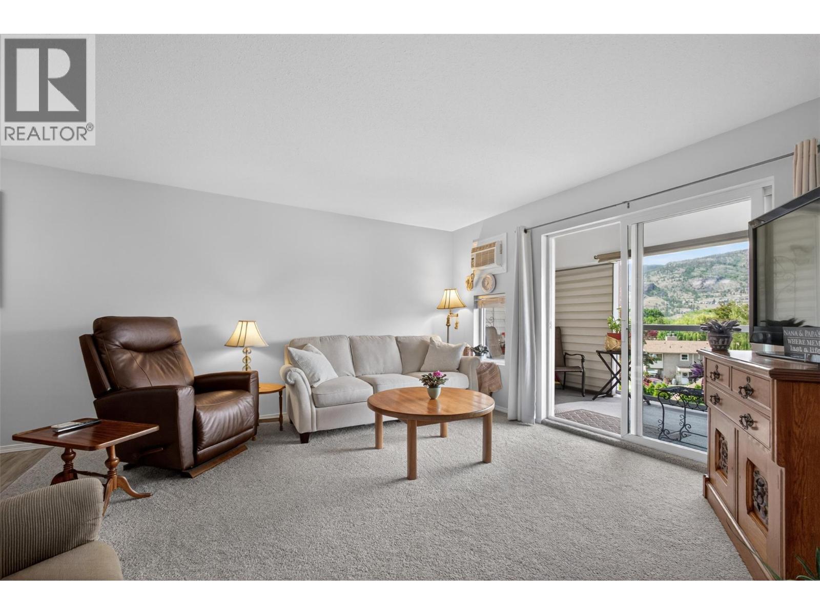 298 Yorkton Avenue Unit# 307, Penticton, British Columbia  V2A 3V5 - Photo 4 - 10386438