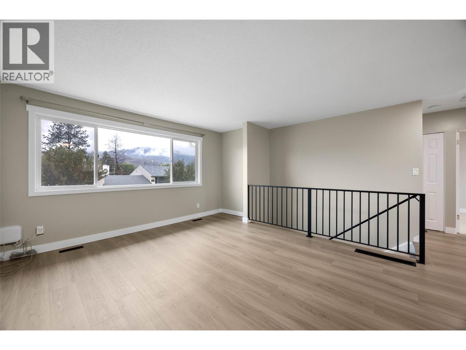 800 Valhalla Drive Unit# 17, Kamloops, British Columbia  V2B 1R8 - Photo 7 - 10387531