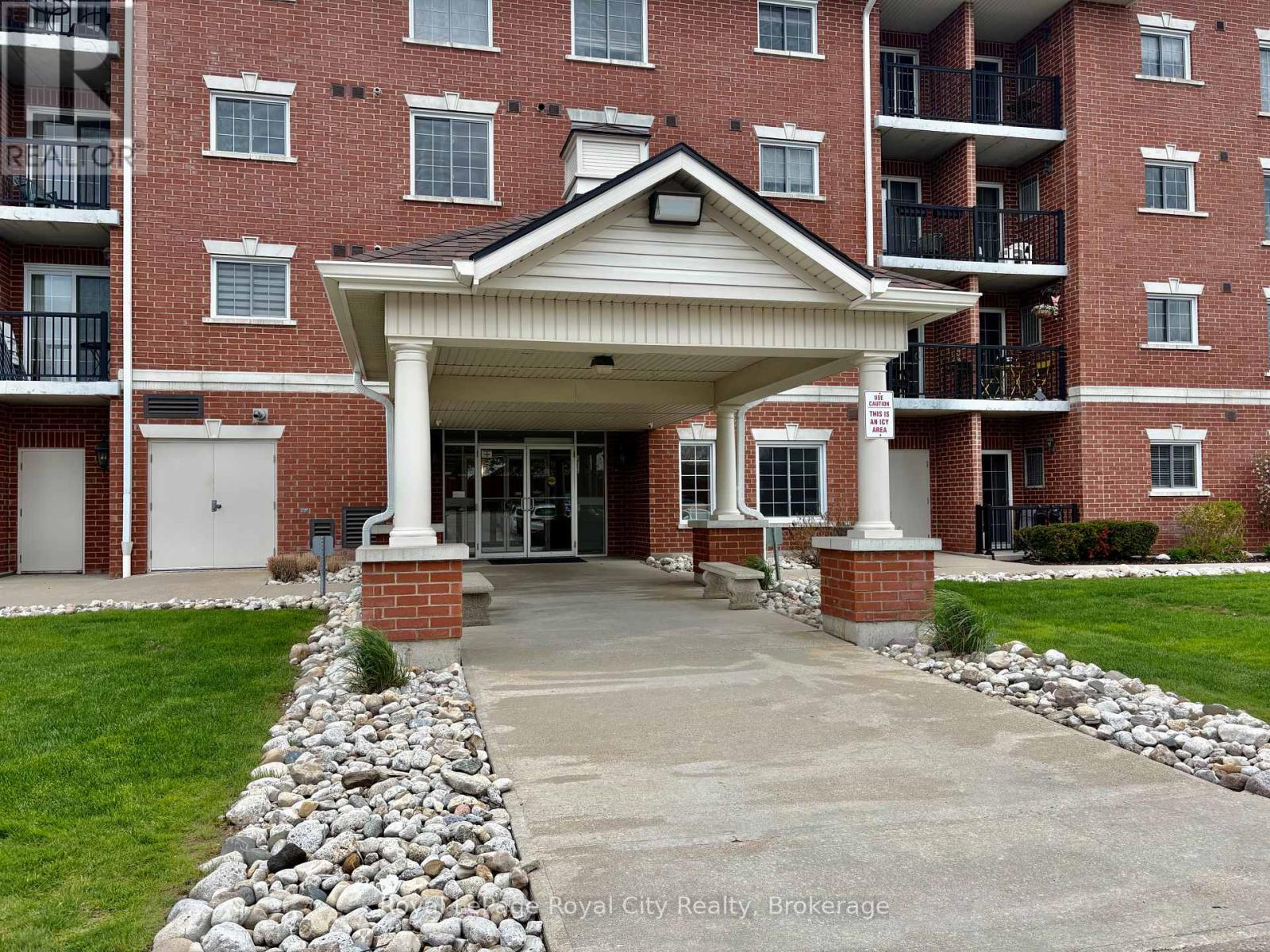 107 - 415 Grange Road, Guelph, Ontario  N1E 0C4 - Photo 2 - X13130810