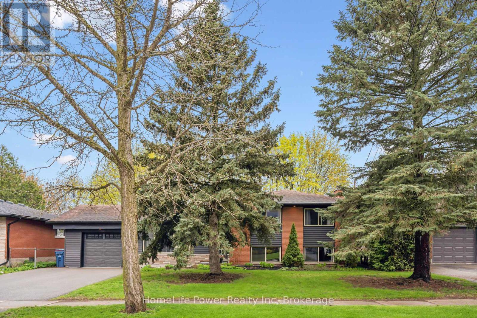 38 Balmoral Drive, Guelph, Ontario  N1E 3N6 - Photo 3 - X13130894