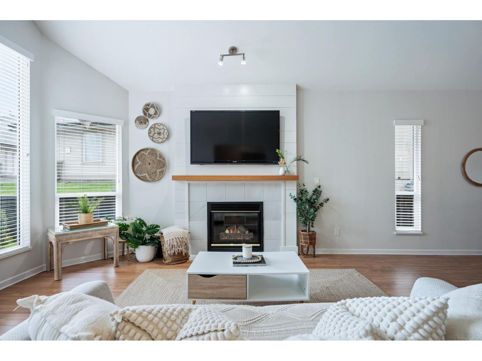 13 9025 216 Street, Langley, British Columbia  V1M 2Z8 - Photo 5 - R3123365