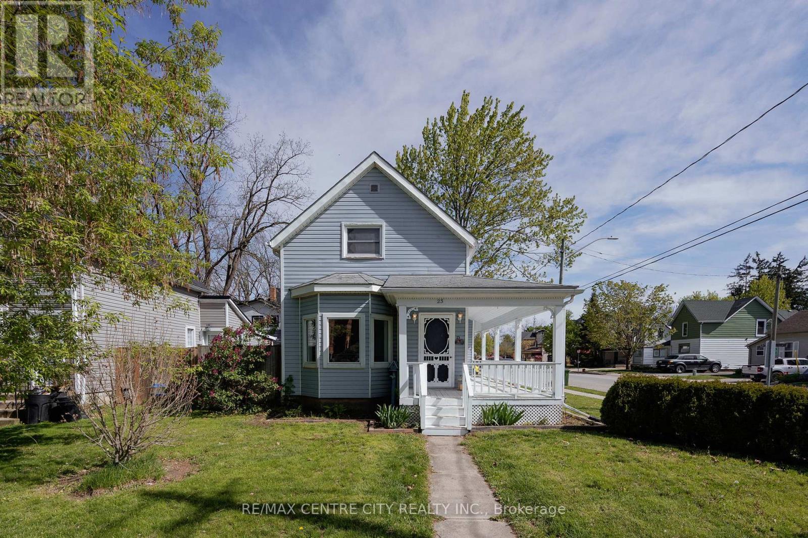 23 MALAKOFF STREET, St. Thomas, Ontario