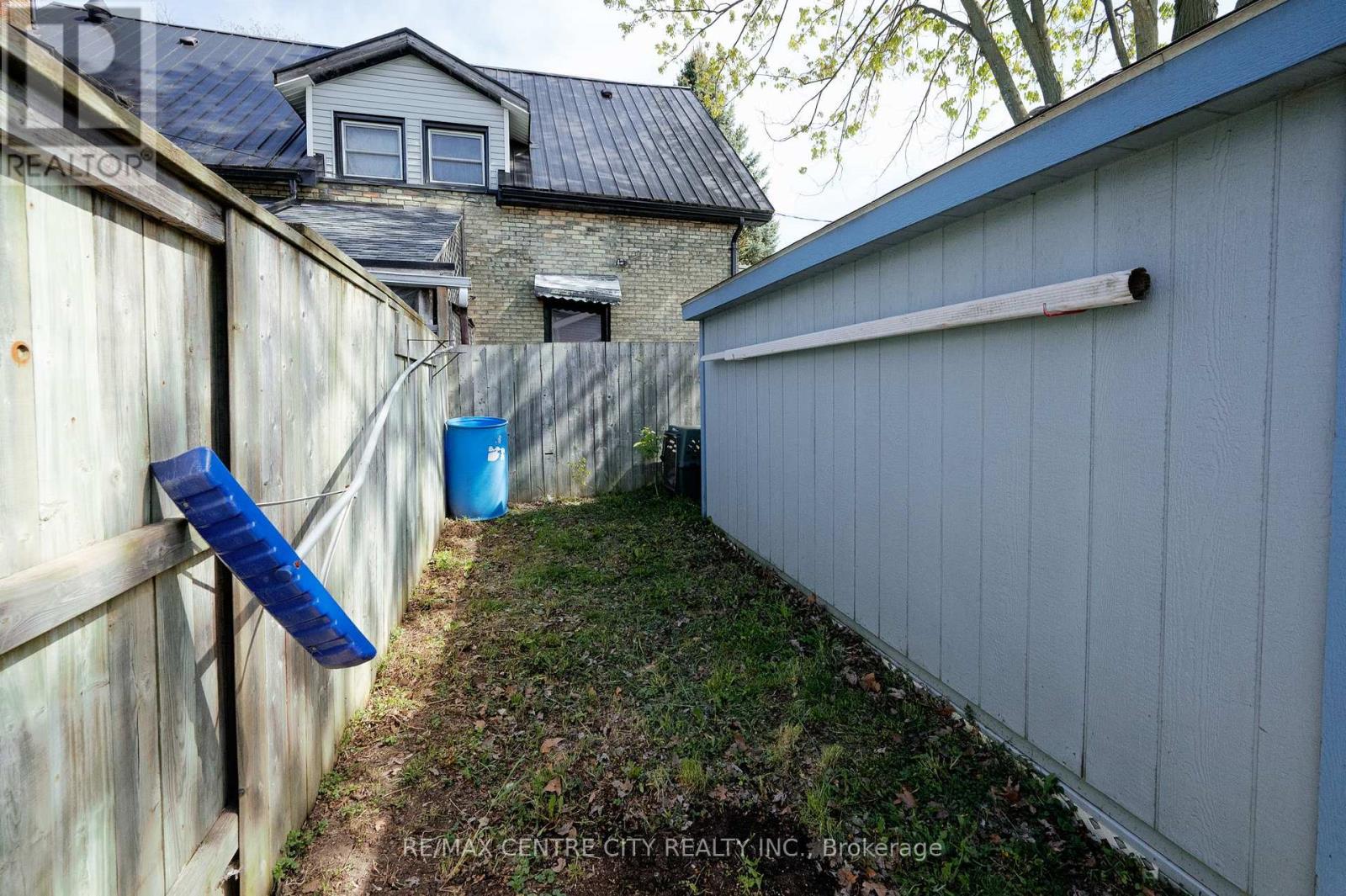 23 Malakoff Street, St. Thomas, Ontario  N5P 1L5 - Photo 31 - X13130930