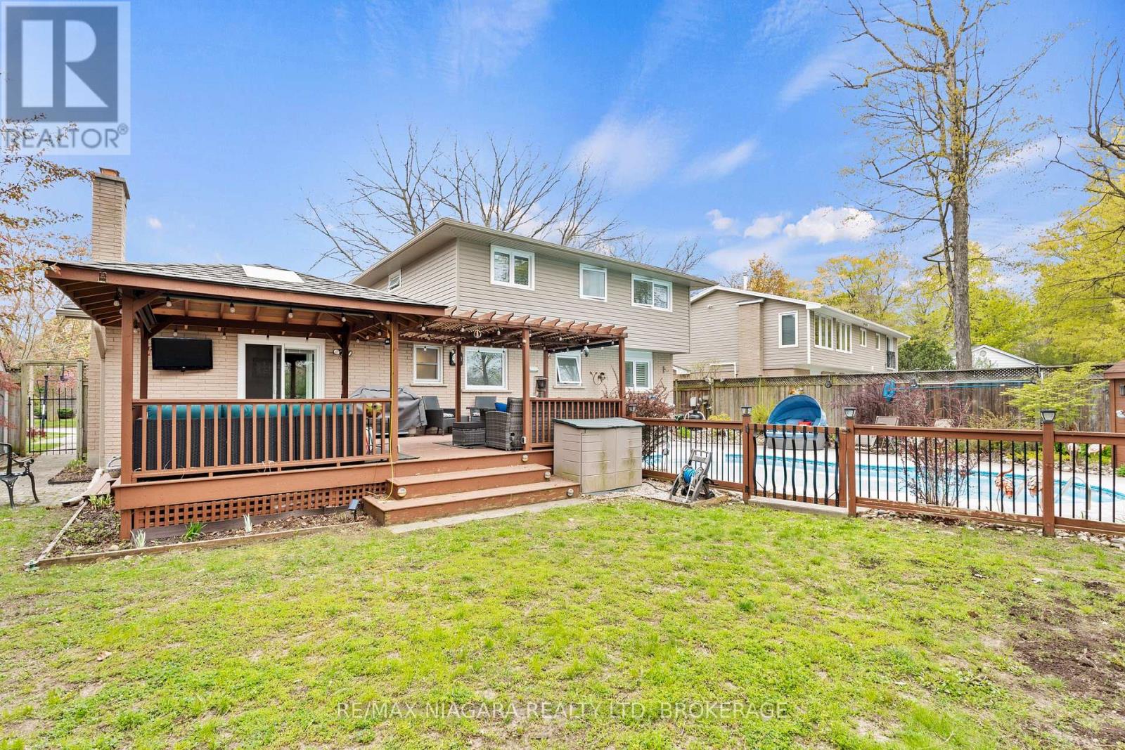 67 Dalewood Drive, Kitchener, Ontario  N2A 1G3 - Photo 45 - X13130536