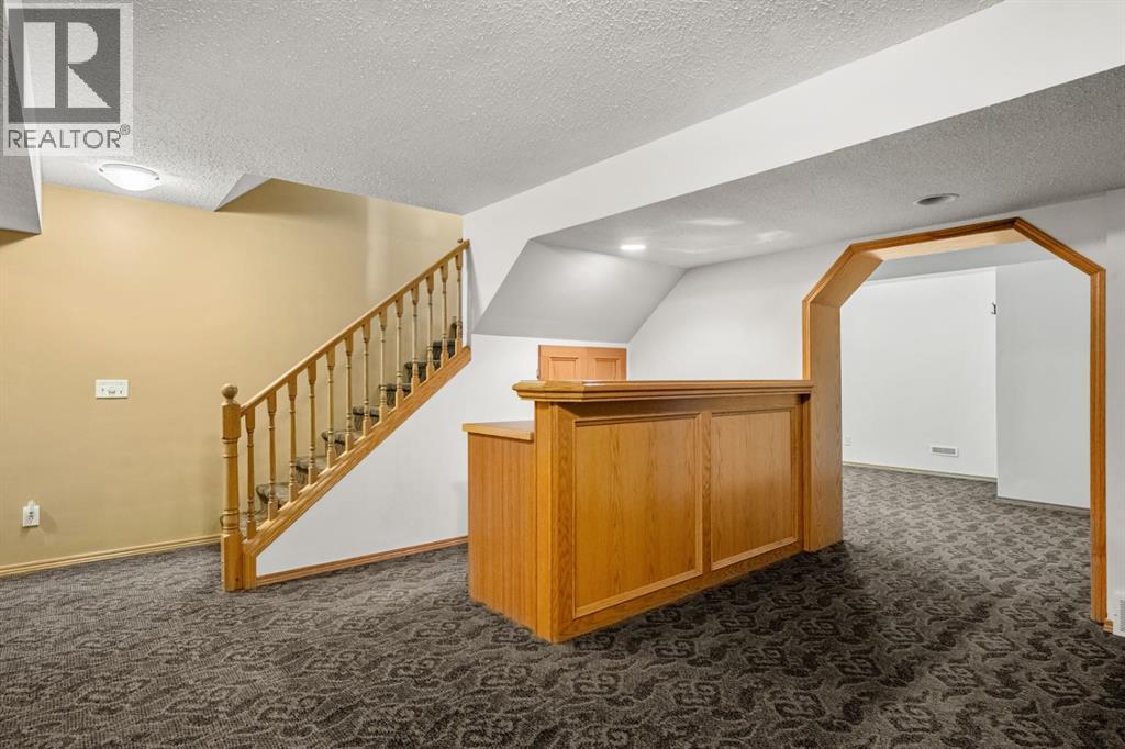 131 Lake Simcoe Court Se, Calgary, Alberta  T2J 7E7 - Photo 27 - A2310593