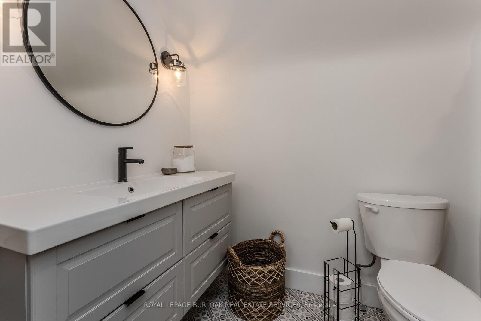 333 St Paul Street, Burlington, Ontario  L7R 3K2 - Photo 21 - W13128518