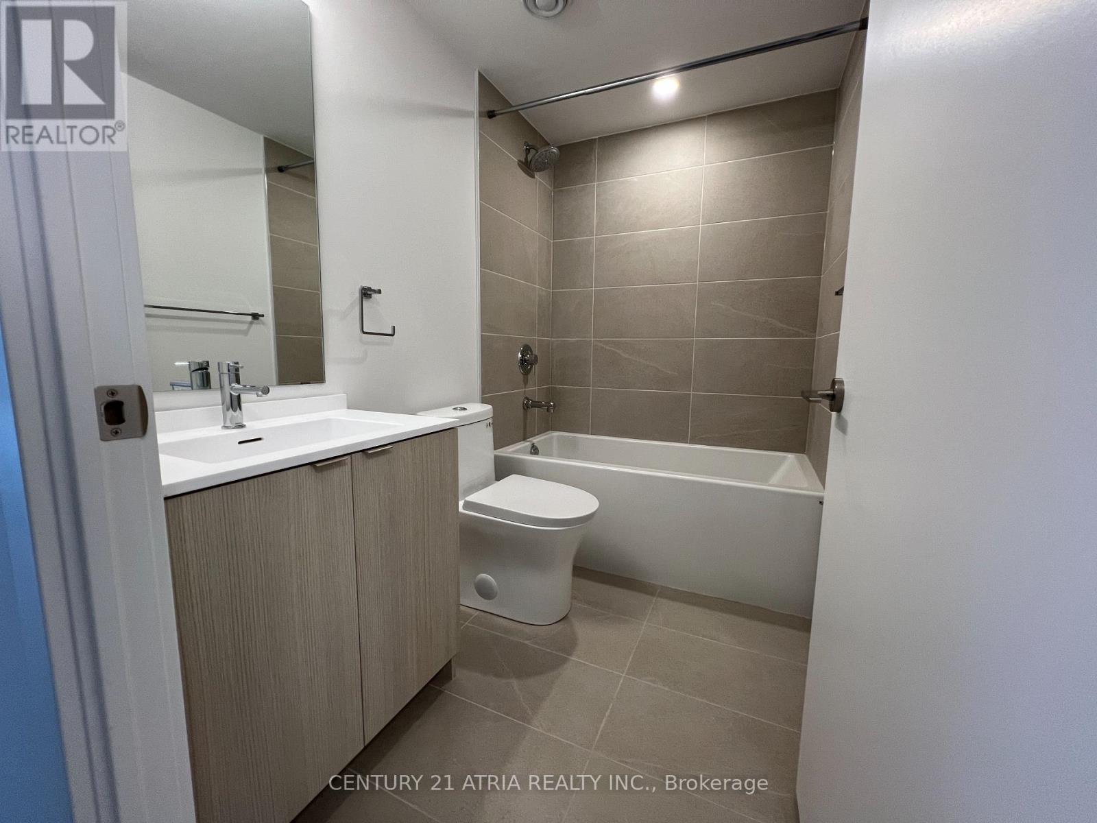 902 - 100 Queen Street E, Toronto, Ontario  M5C 0B5 - Photo 4 - C13130822