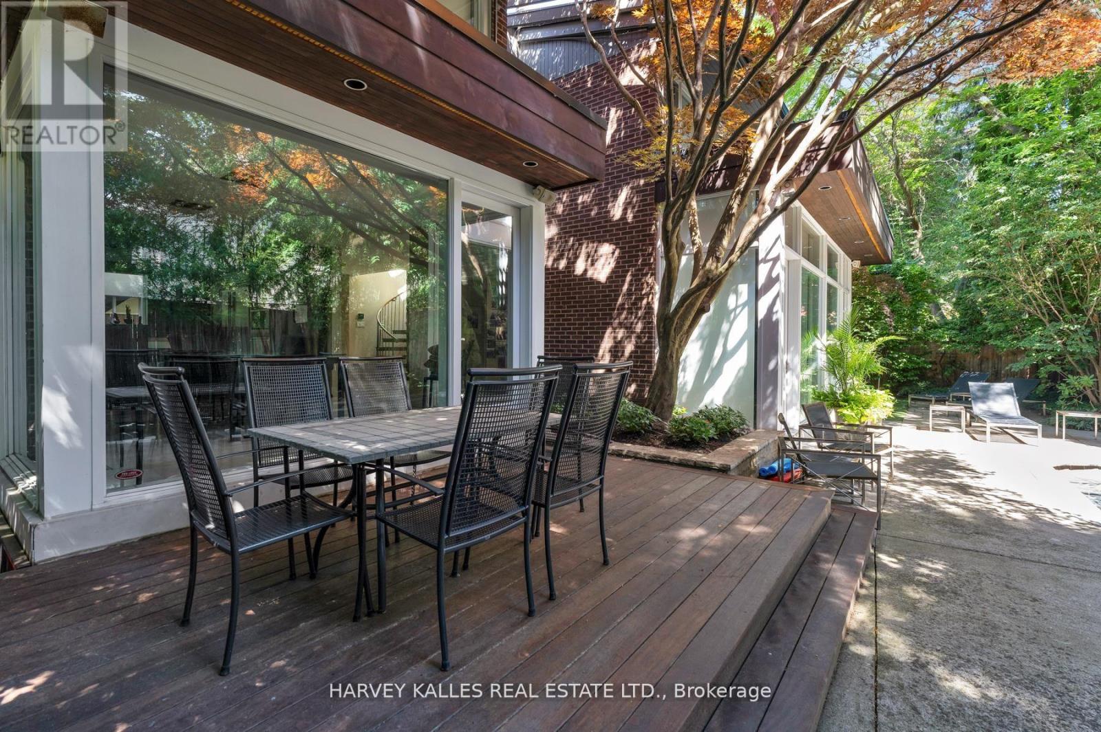 5 Cosmic Drive, Toronto, Ontario  M3B 3L5 - Photo 10 - C13130898