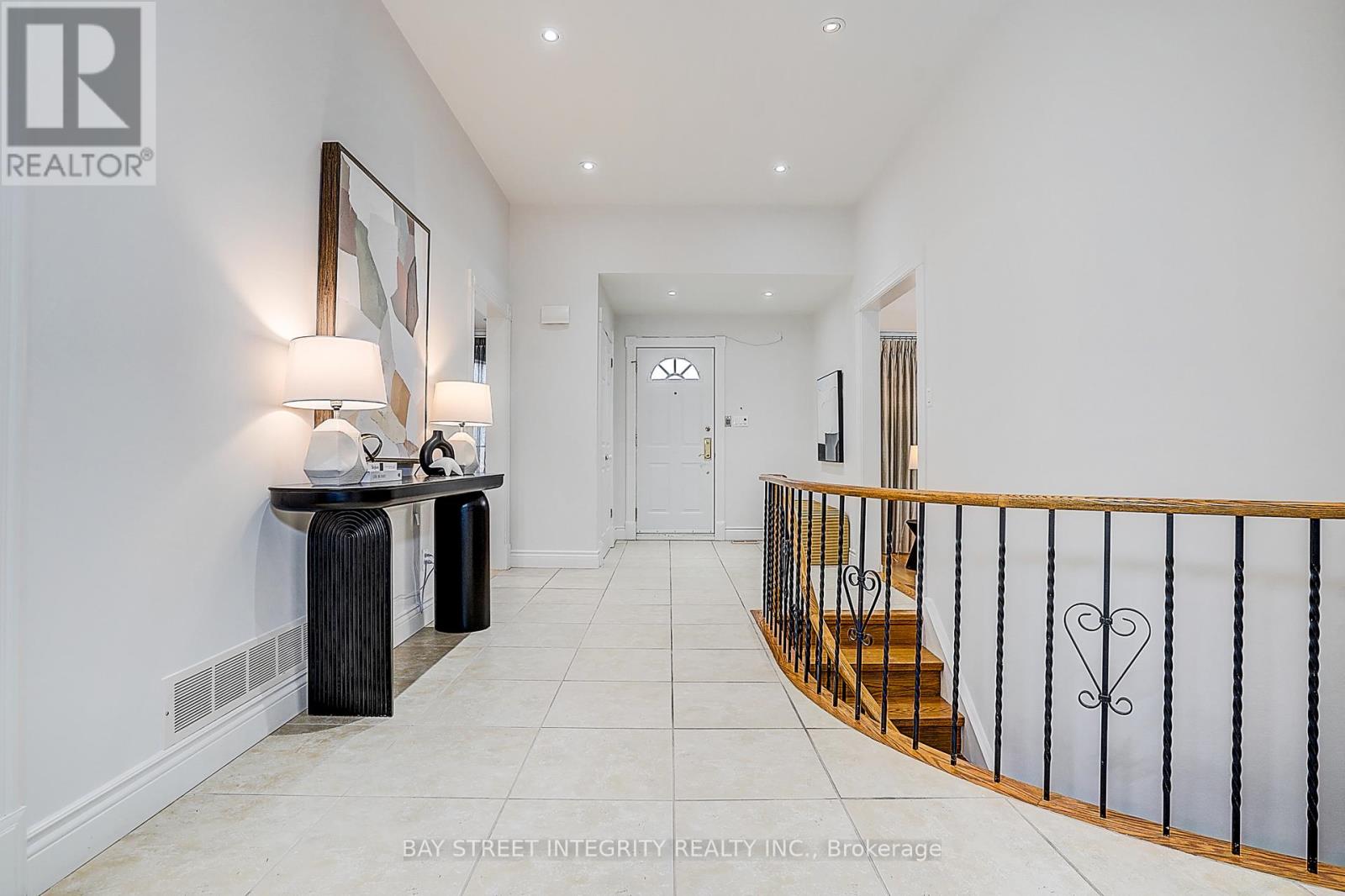 46 Caravan Drive, Toronto, Ontario  M3B 1N3 - Photo 8 - C13130916