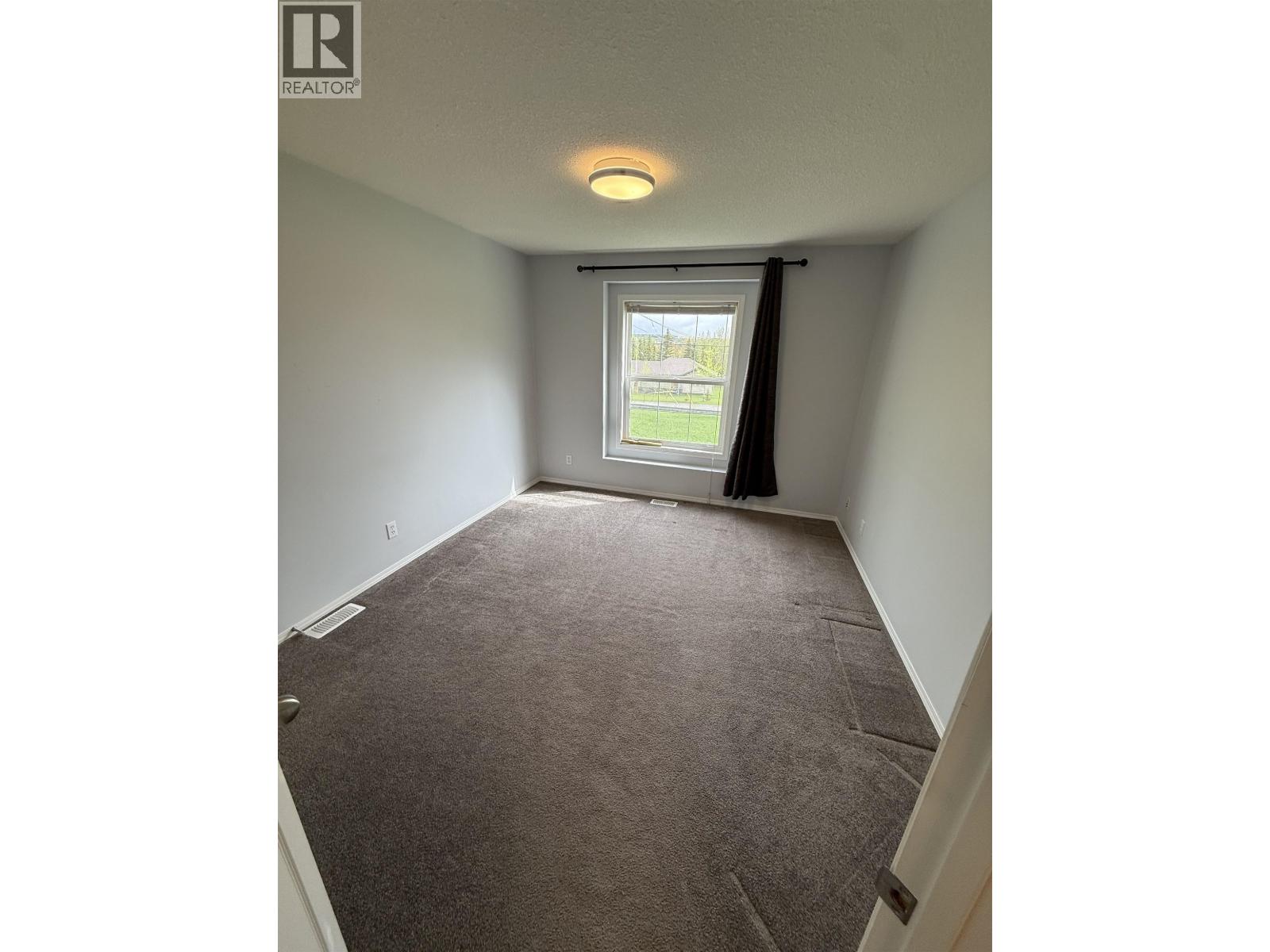 13048 Hunters Lane, Fort St. John, British Columbia  V0C 1H0 - Photo 14 - R3123978
