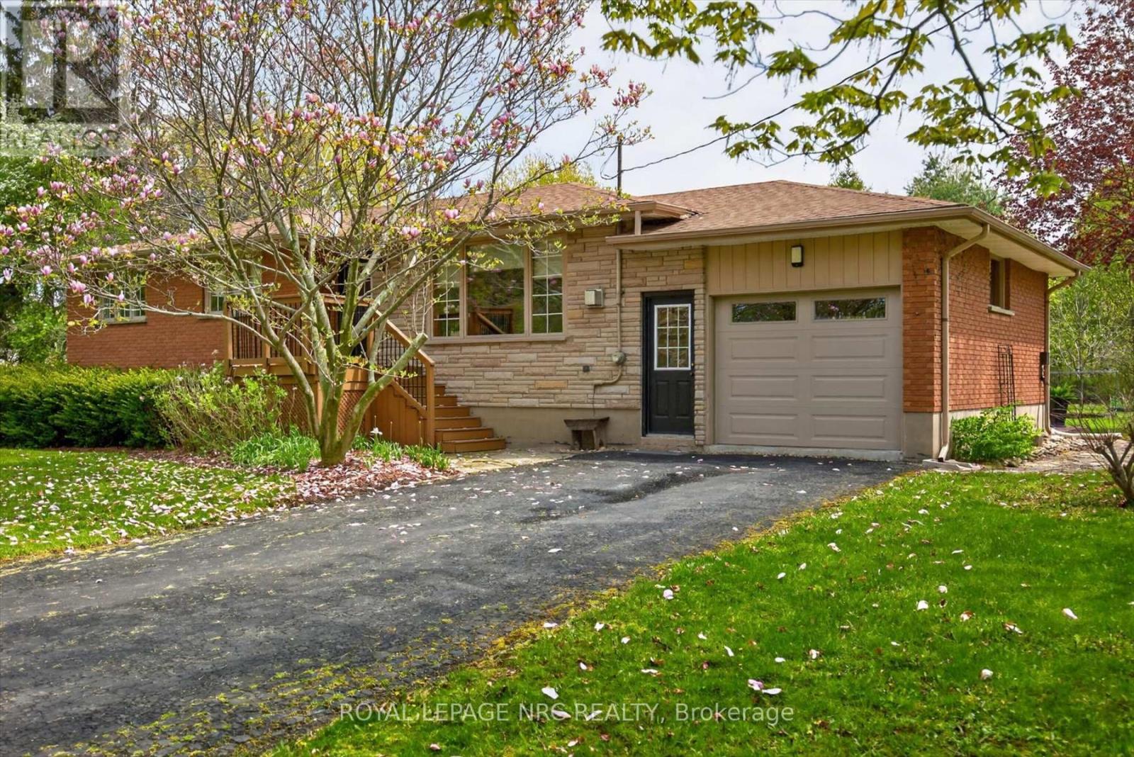 1241 Sherk Road, Port Colborne, Ontario  L3K 5V3 - Photo 3 - X13130838
